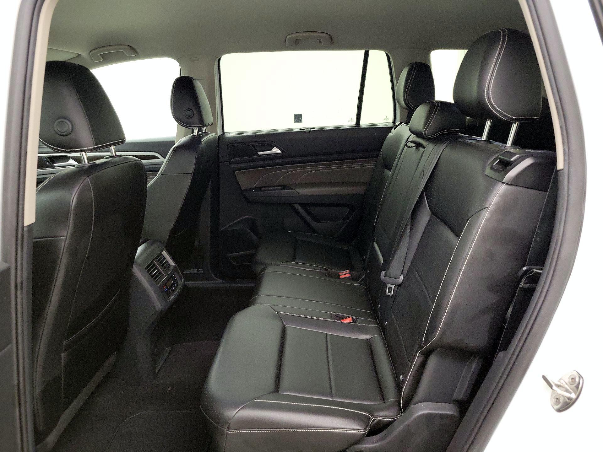 Thumbnail: 2023 Volkswagen Atlas - 19