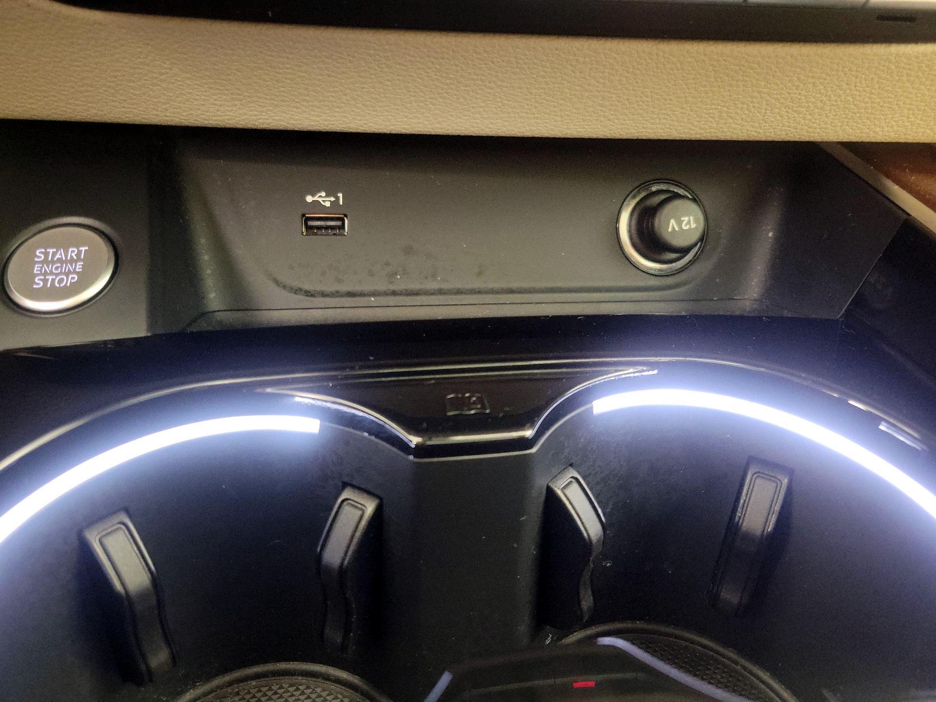 Thumbnail: 2023 Audi A4 - 18