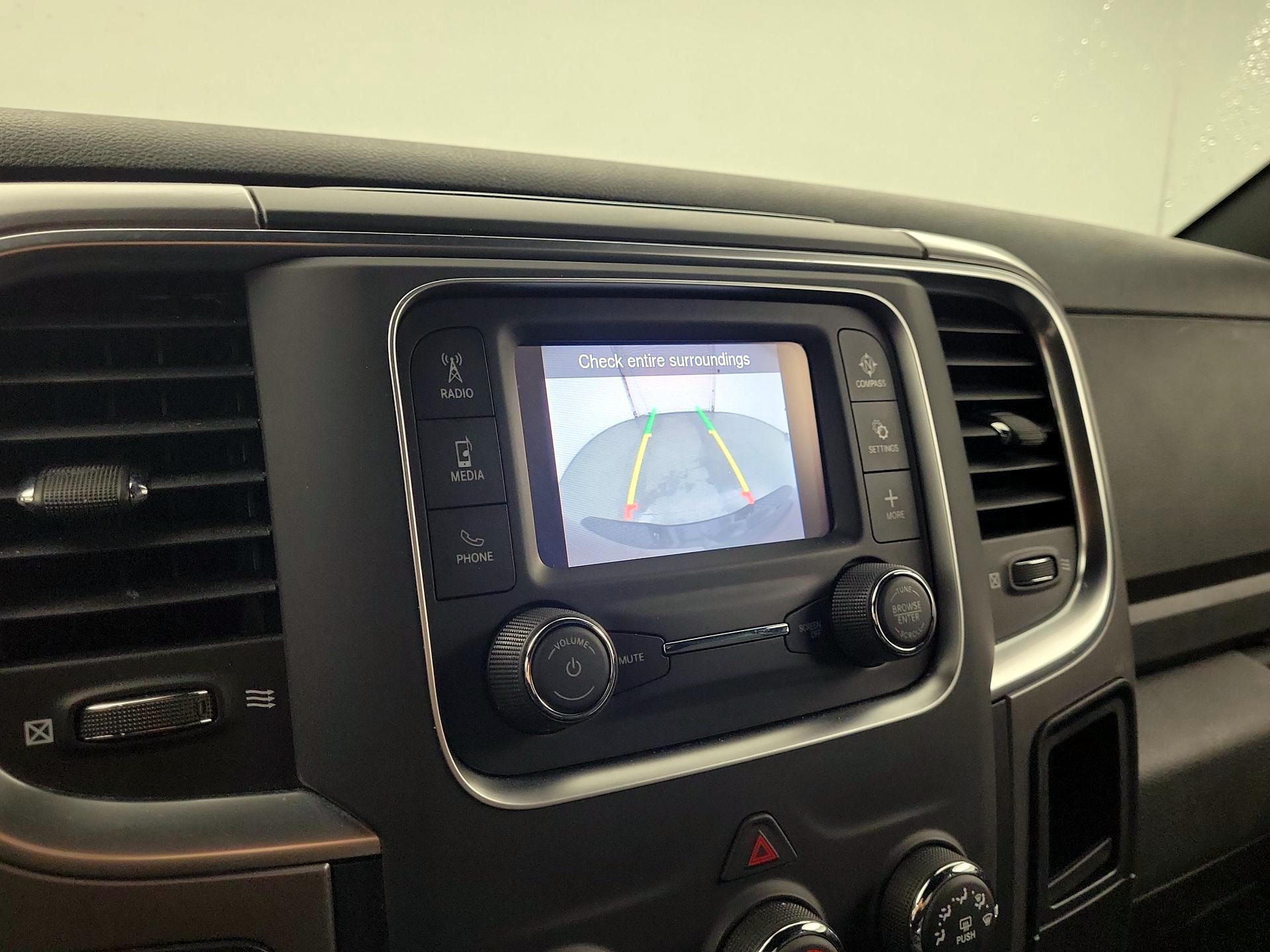 Thumbnail: 2022 RAM 1500 Classic - 12