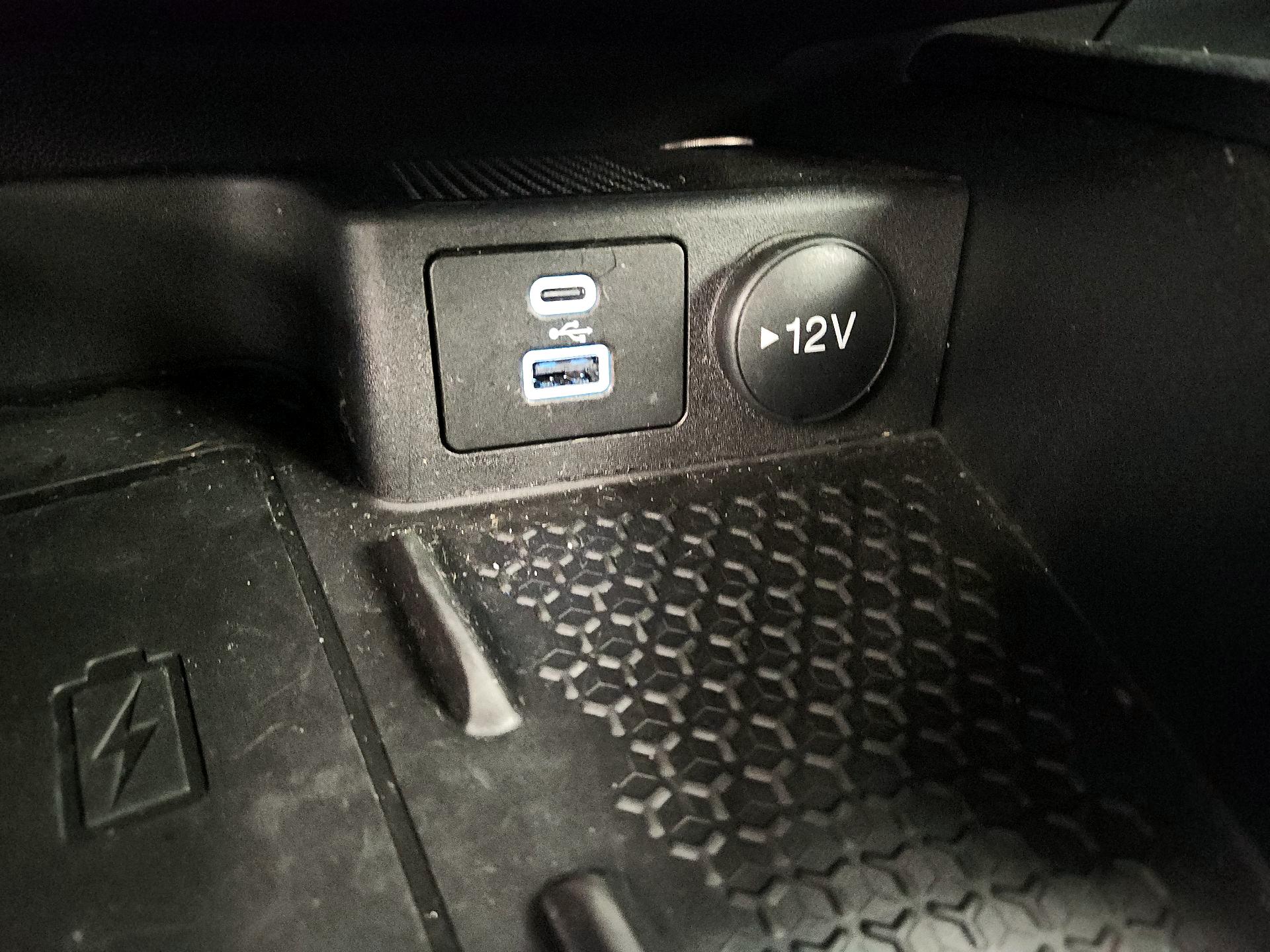 Thumbnail: 2022 Ford Bronco Sport - 18