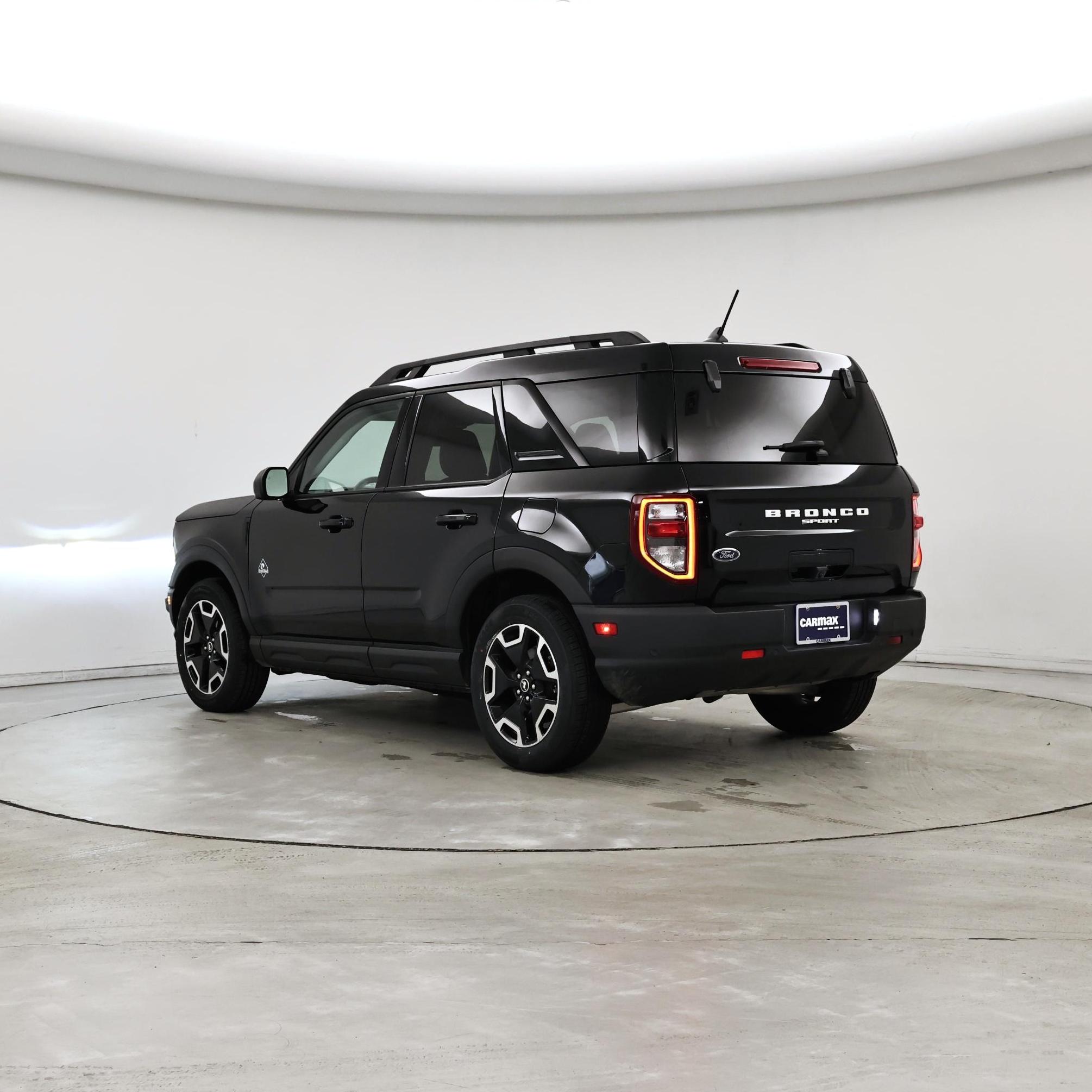 Thumbnail: 2022 Ford Bronco Sport - 2