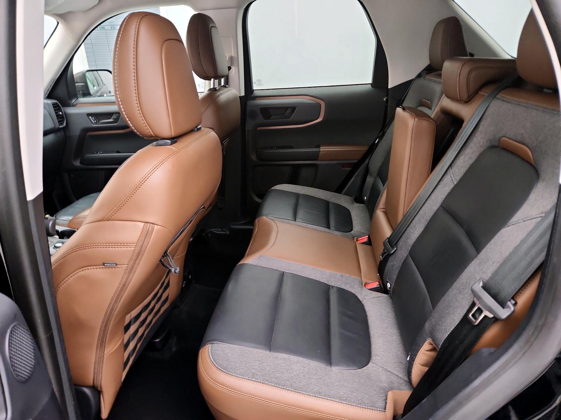 Thumbnail: 2022 Ford Bronco Sport - 19