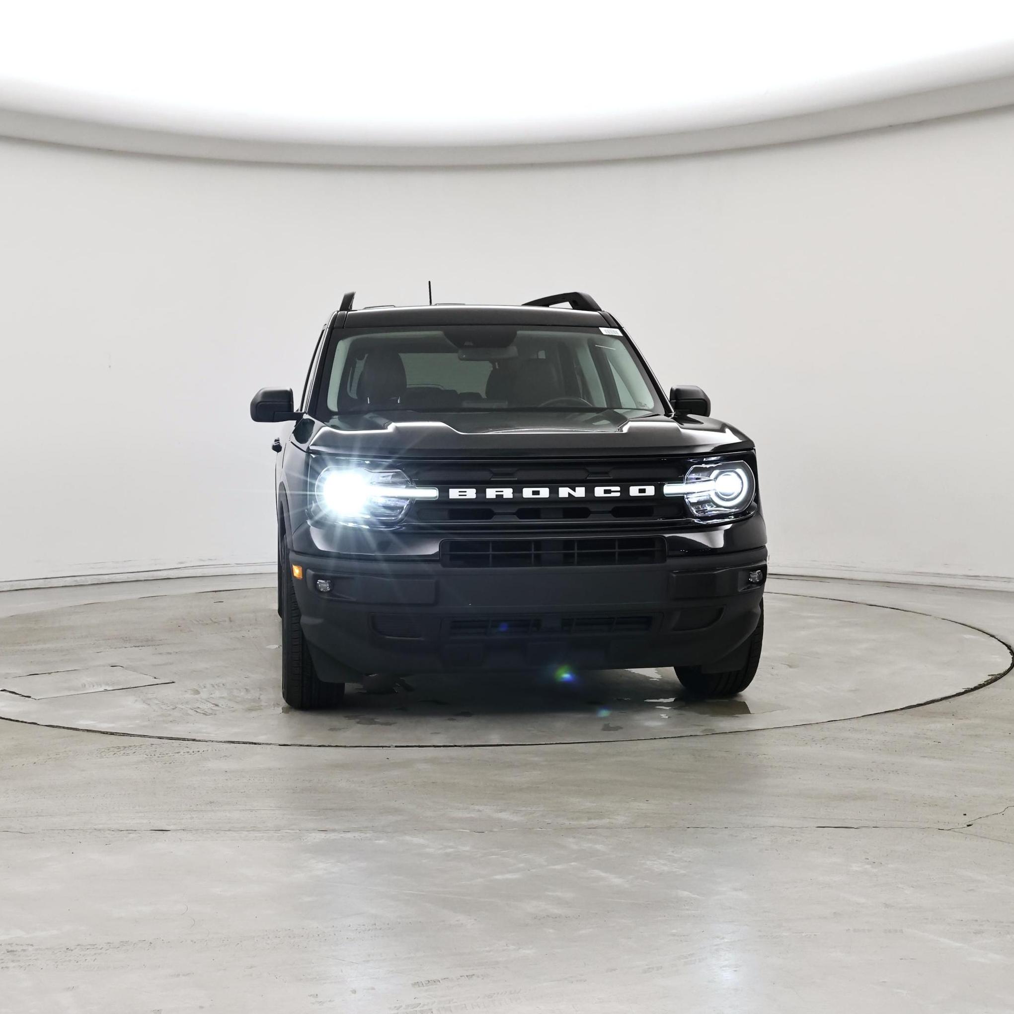 Thumbnail: 2022 Ford Bronco Sport - 5