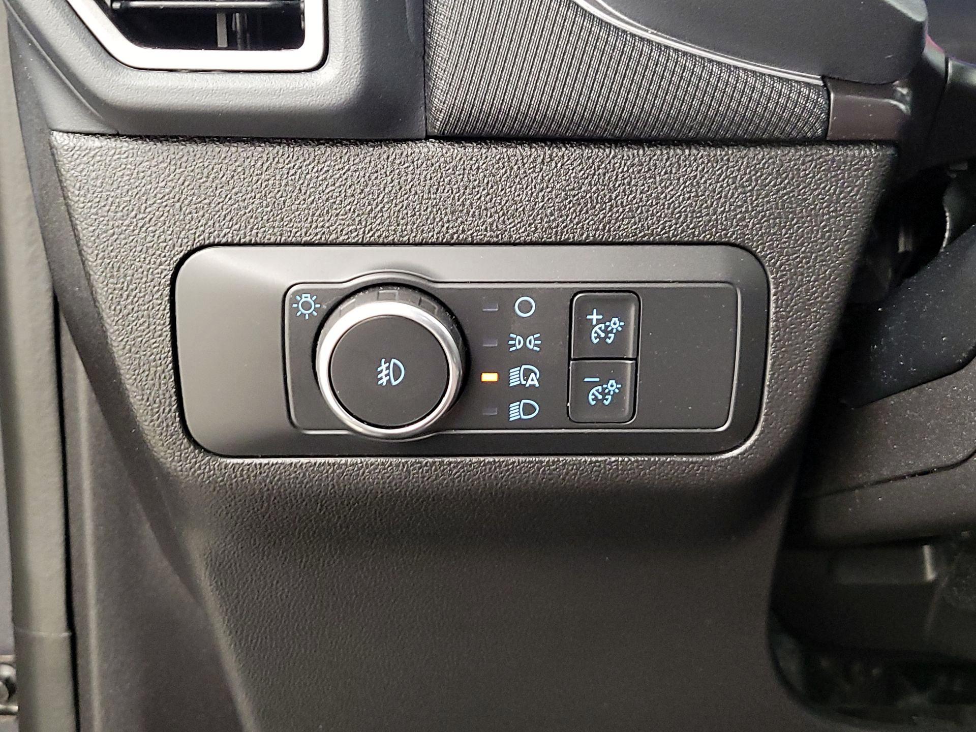 Thumbnail: 2022 Ford Bronco Sport - 13