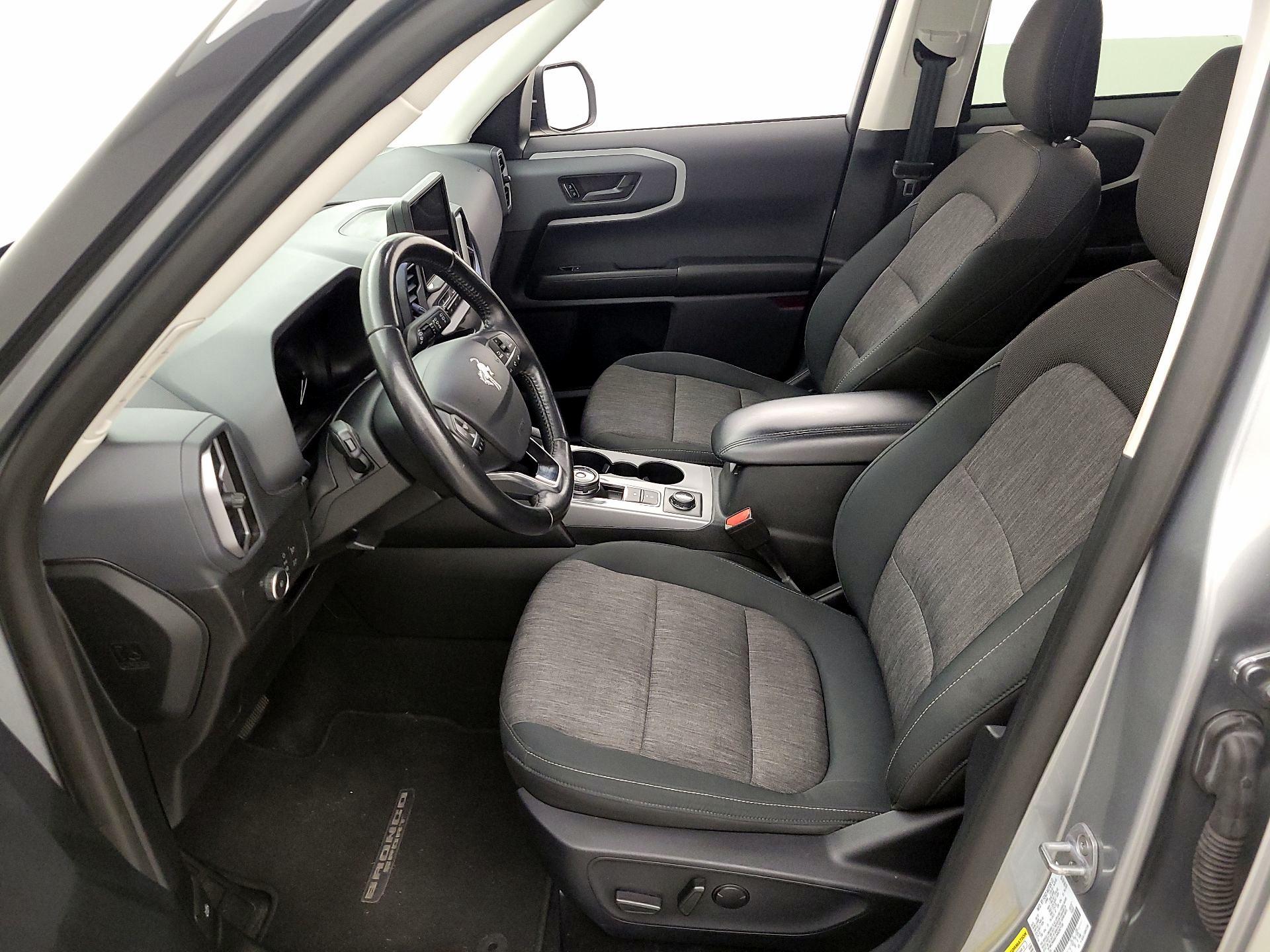 Thumbnail: 2022 Ford Bronco Sport - 11