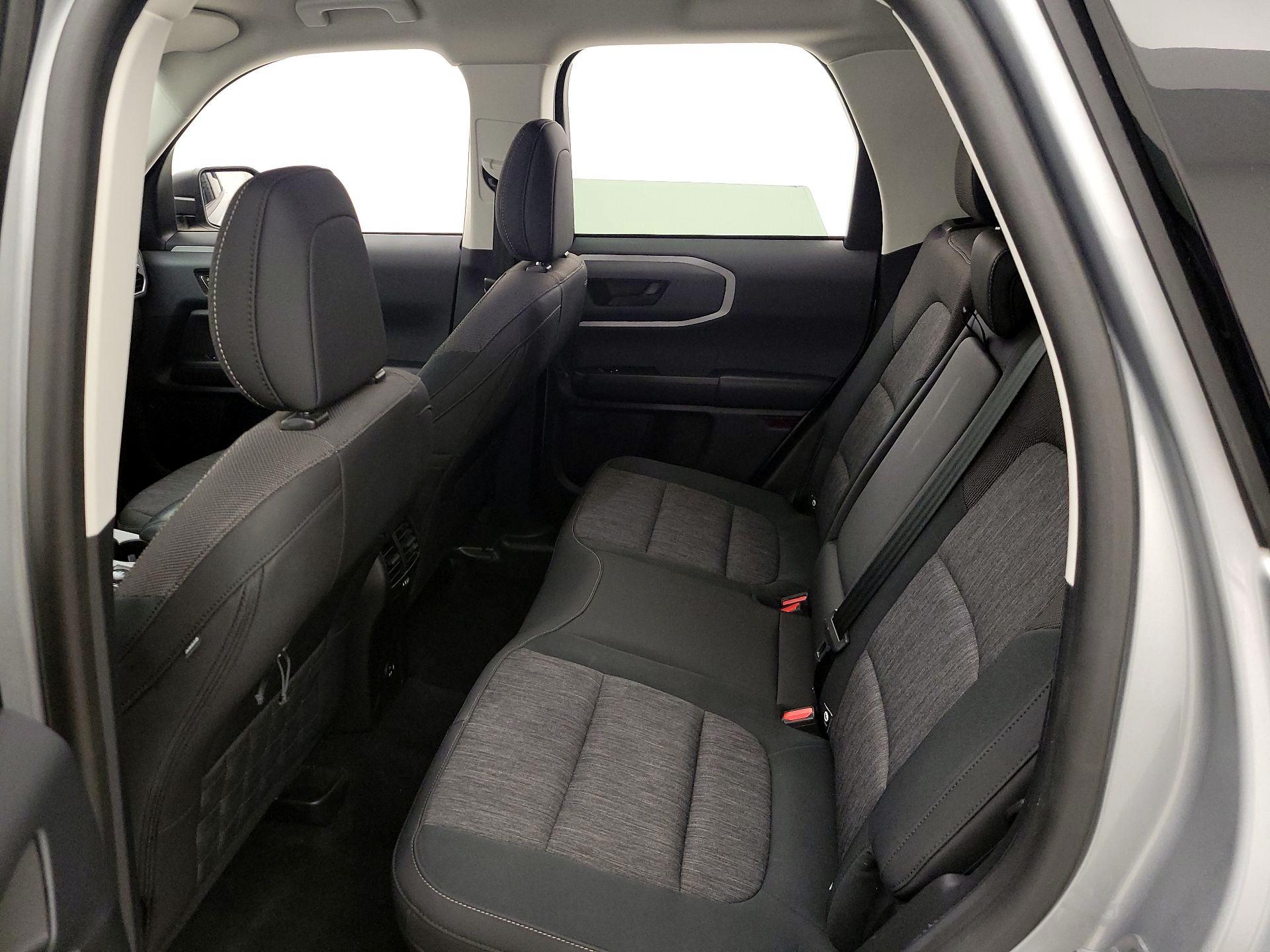 Thumbnail: 2022 Ford Bronco Sport - 19