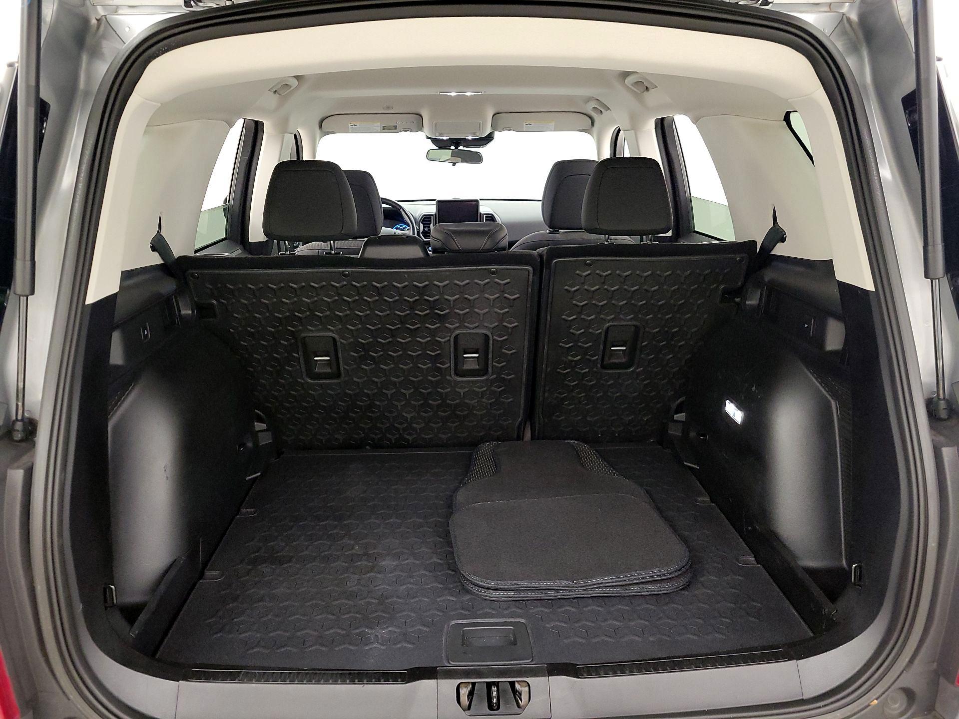 Thumbnail: 2022 Ford Bronco Sport - 20