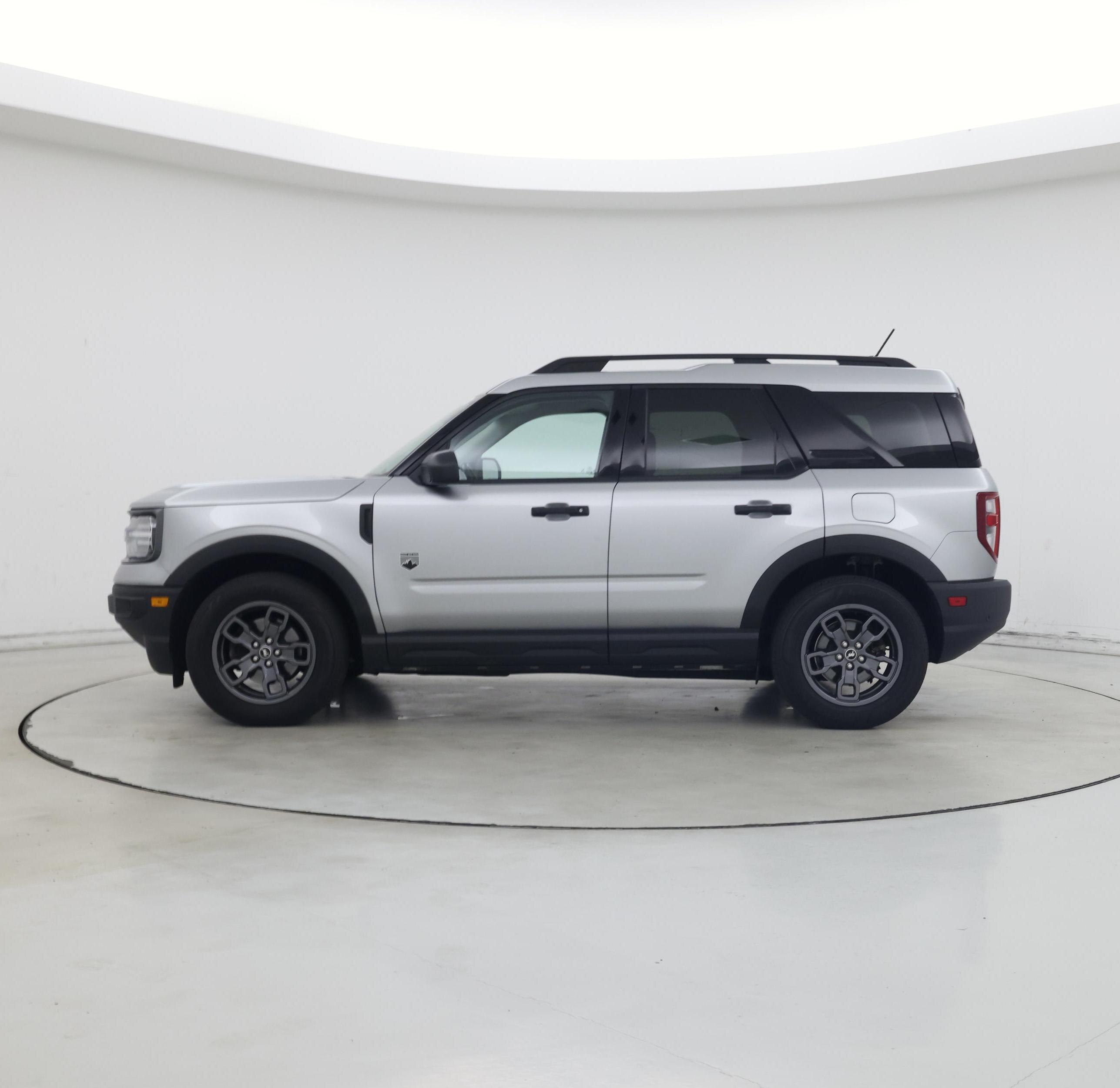 Thumbnail: 2022 Ford Bronco Sport - 3