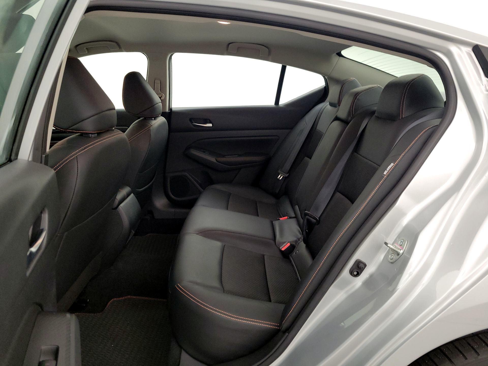 Thumbnail: 2022 Nissan Altima - 19