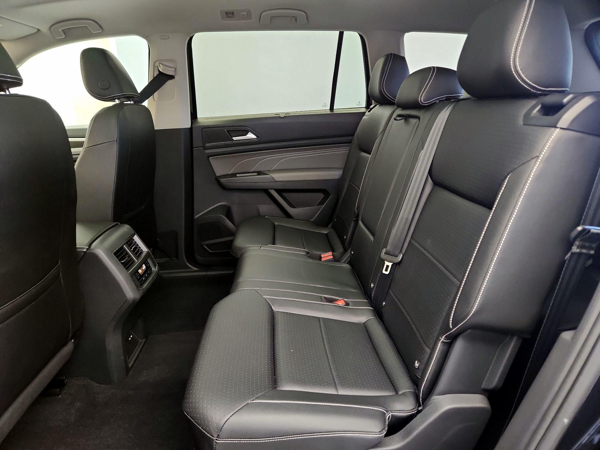 Thumbnail: 2022 Volkswagen Atlas - 20