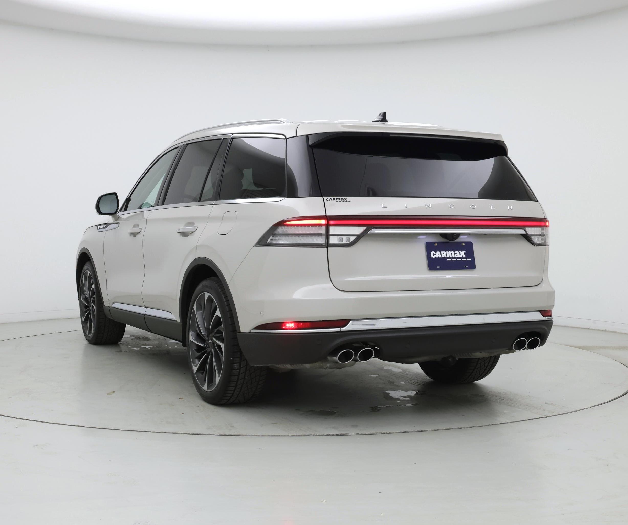 Thumbnail: 2021 Lincoln Aviator - 2