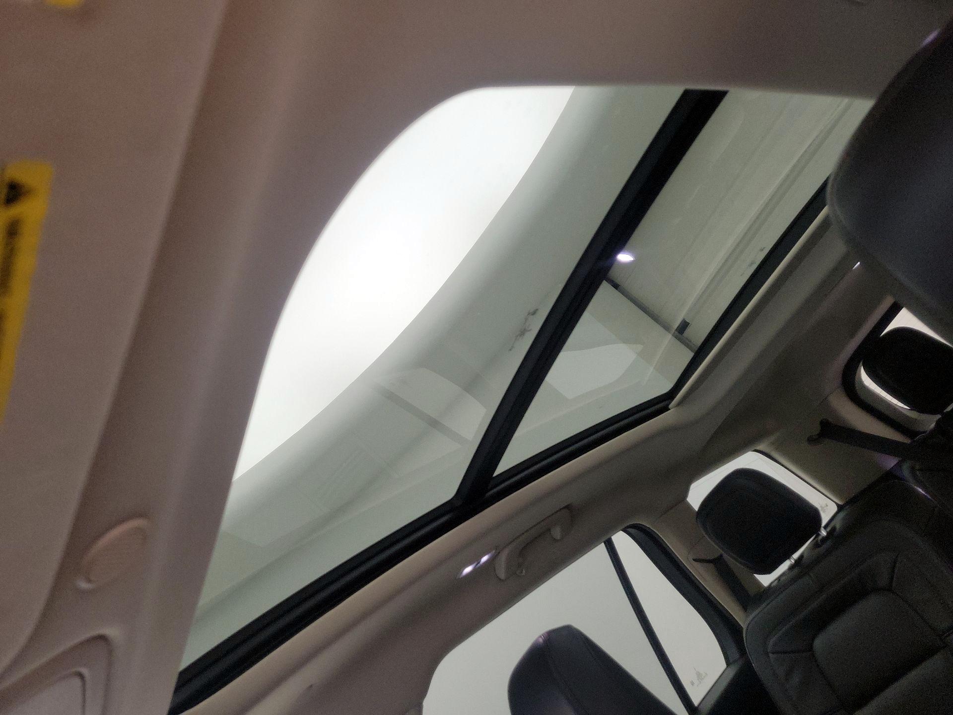 Thumbnail: 2021 Lincoln Aviator - 20