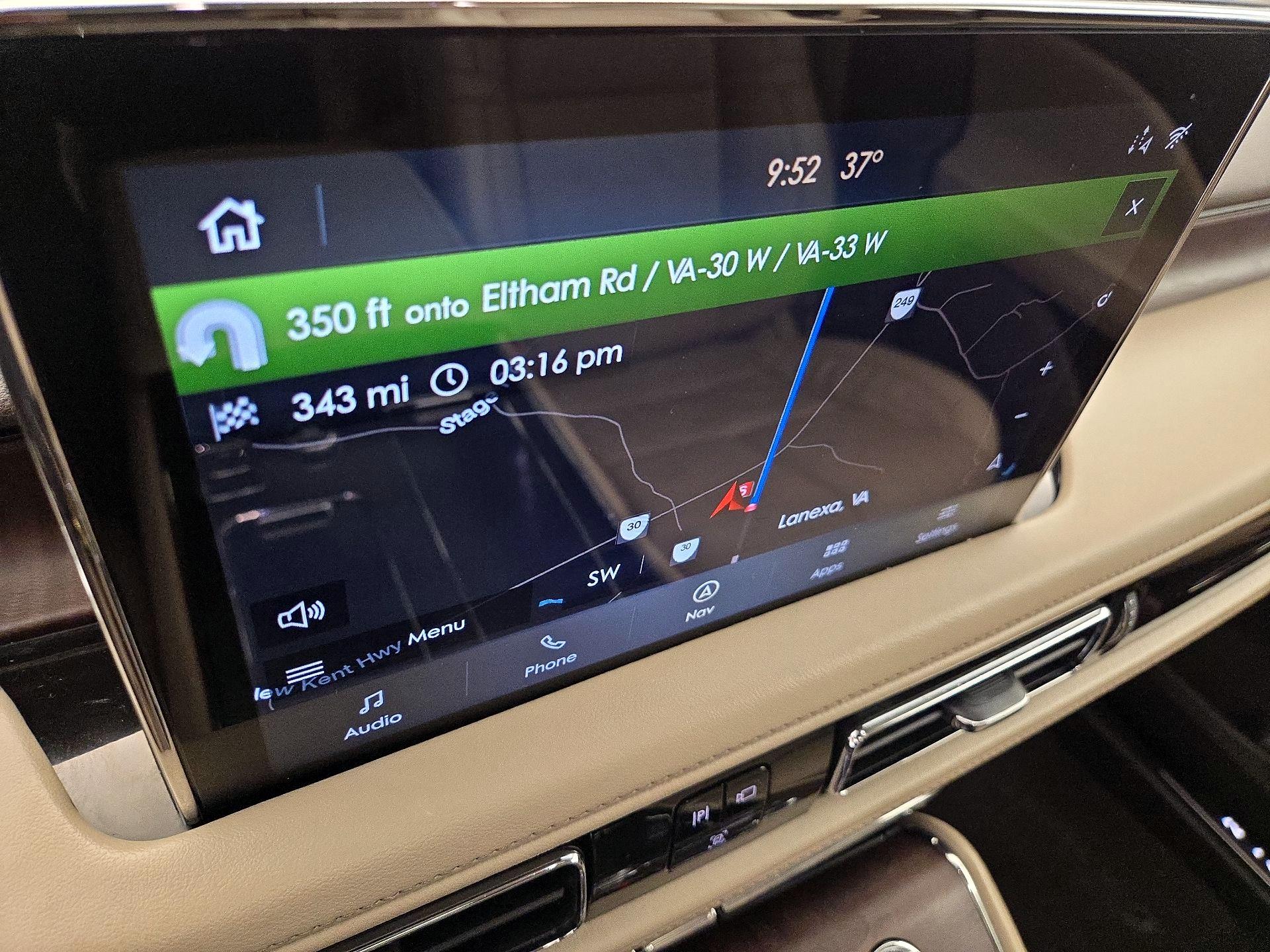 Thumbnail: 2020 Lincoln Aviator - 14