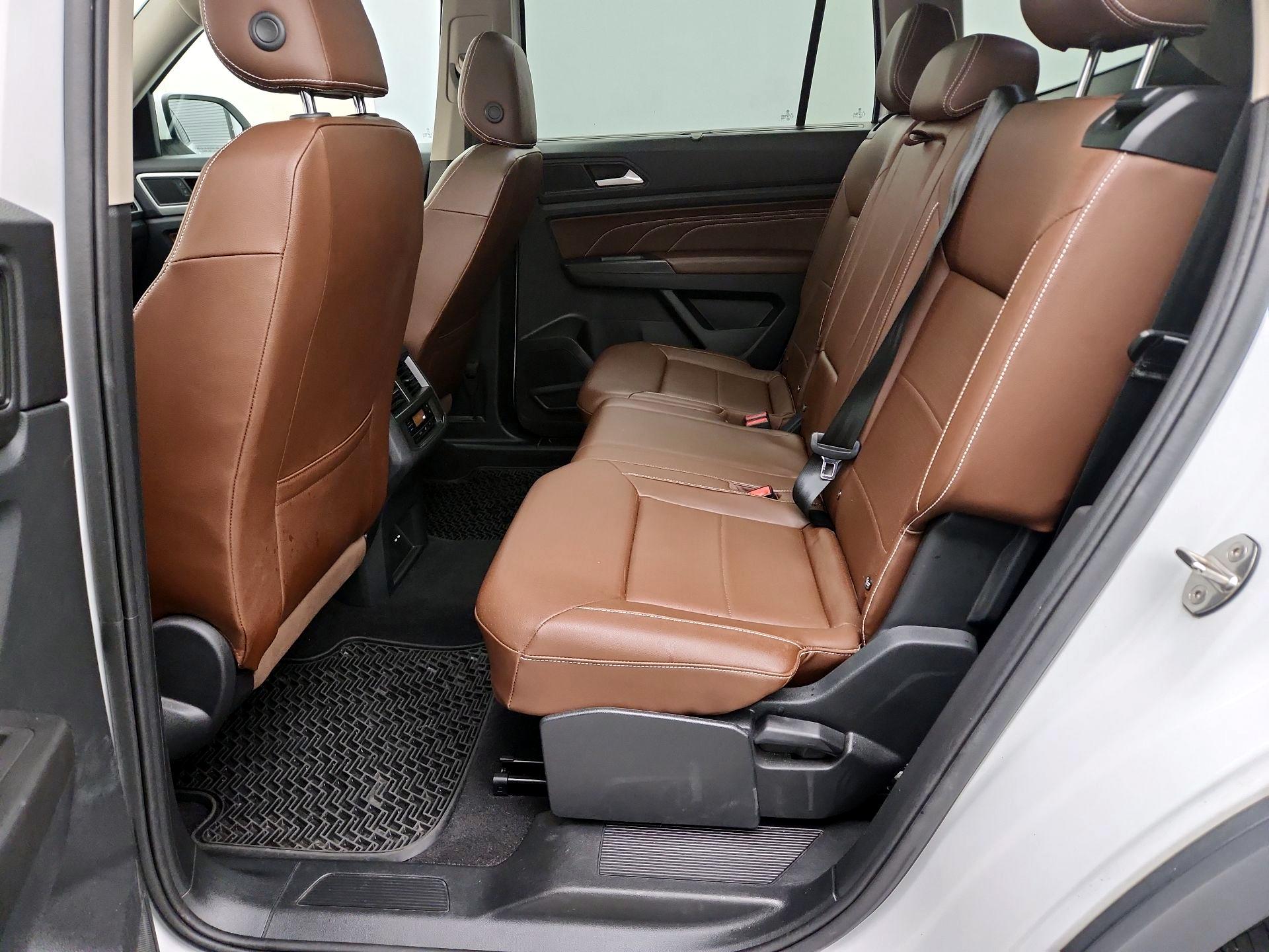 Thumbnail: 2022 Volkswagen Atlas - 20