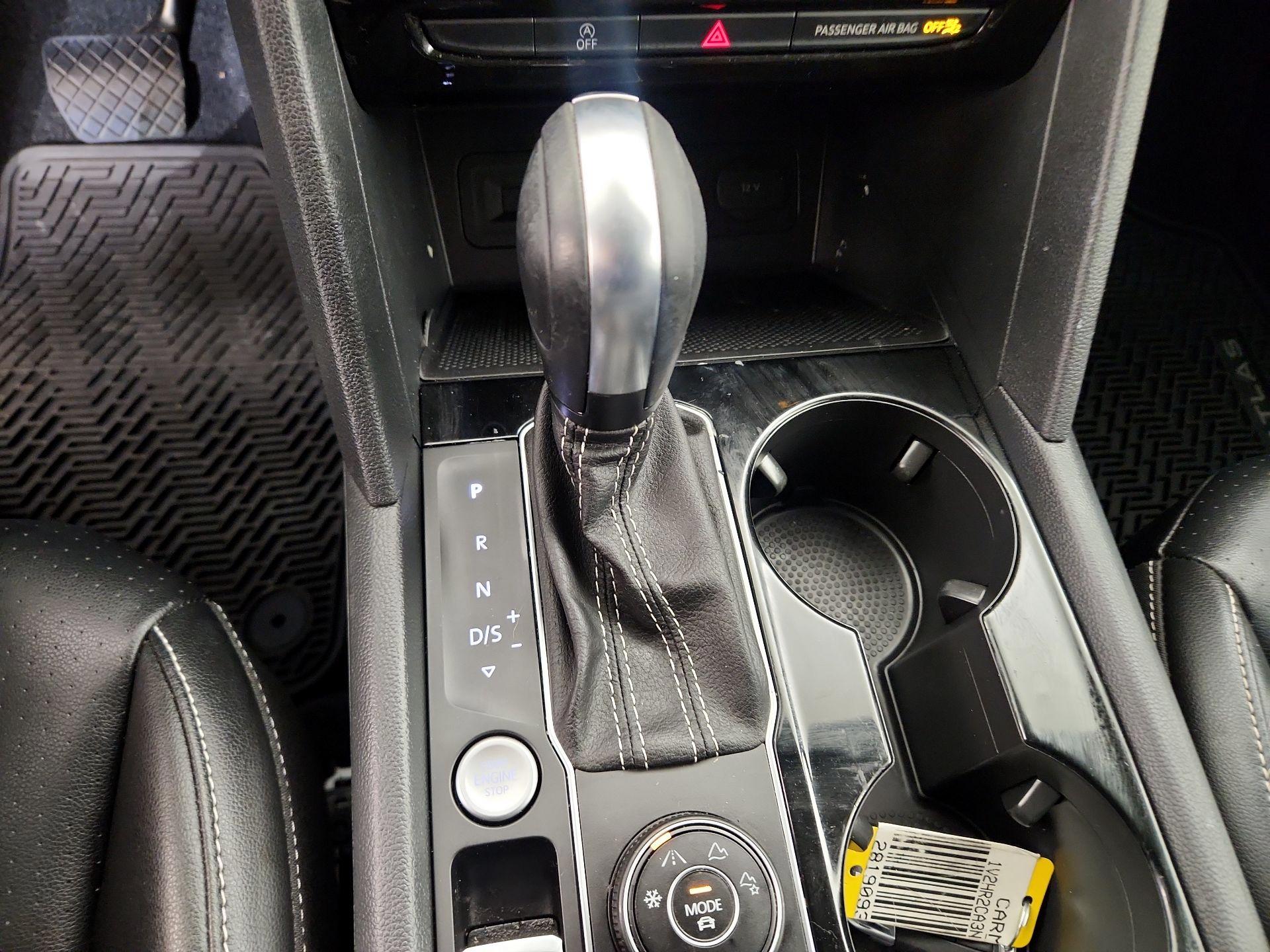 Thumbnail: 2022 Volkswagen Atlas - 17