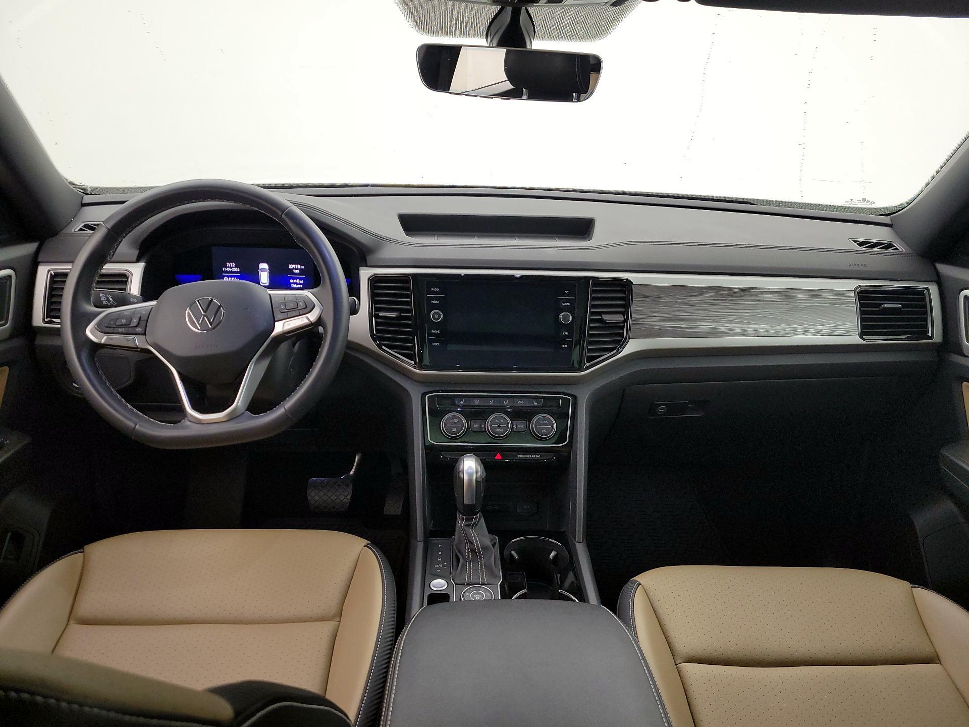 Thumbnail: 2022 Volkswagen Atlas - 9