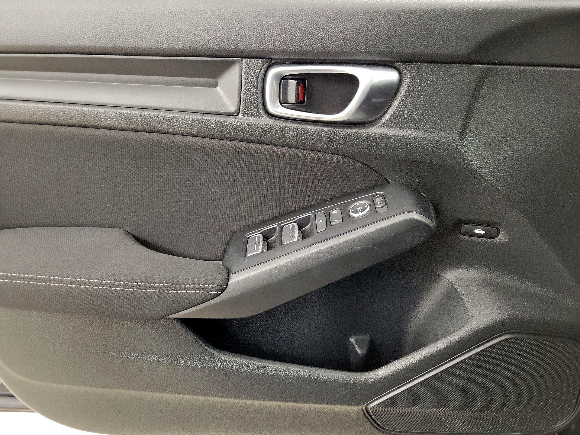 Thumbnail: 2024 Honda Civic - 12