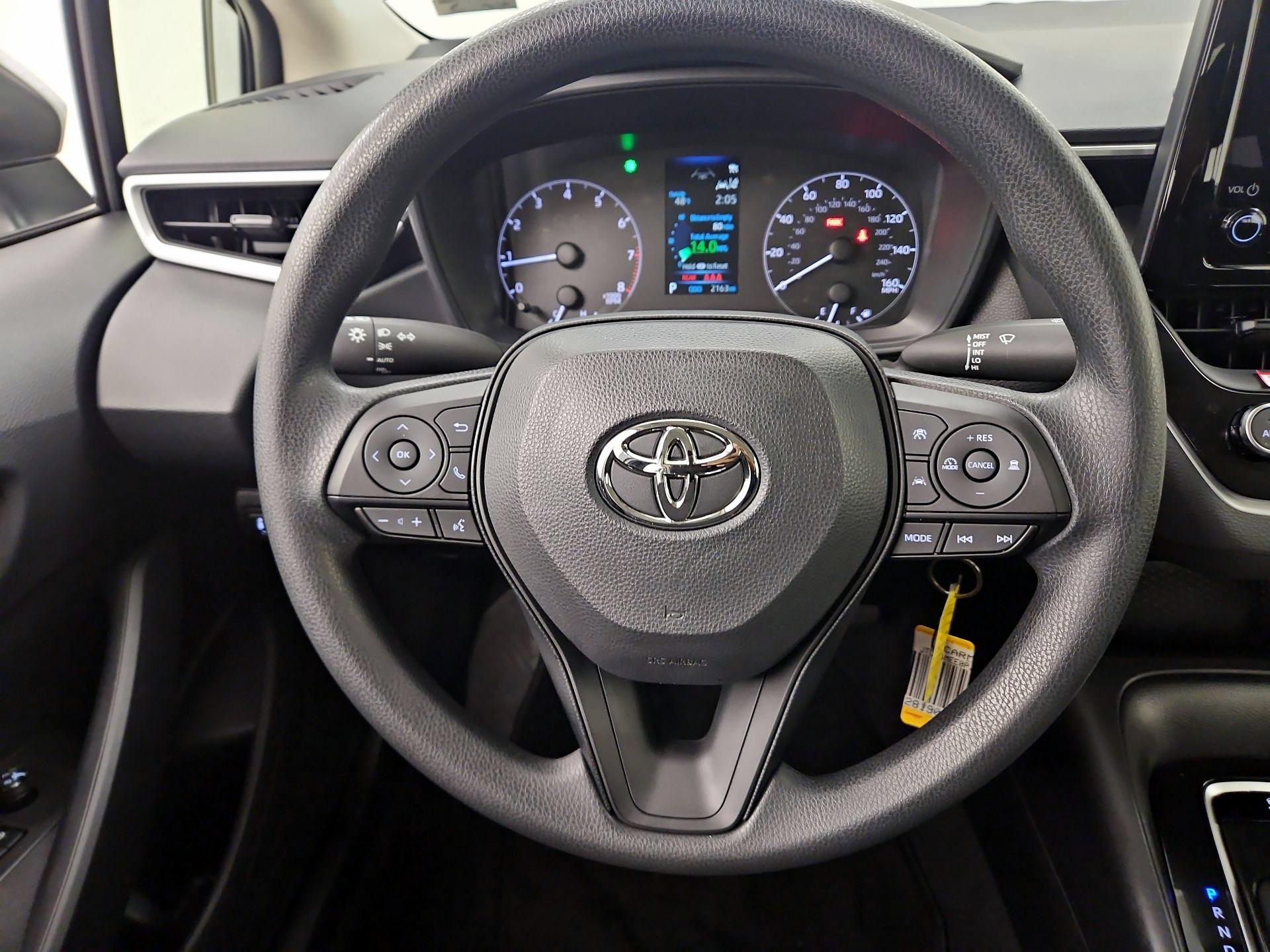 Thumbnail: 2023 Toyota Corolla - 10