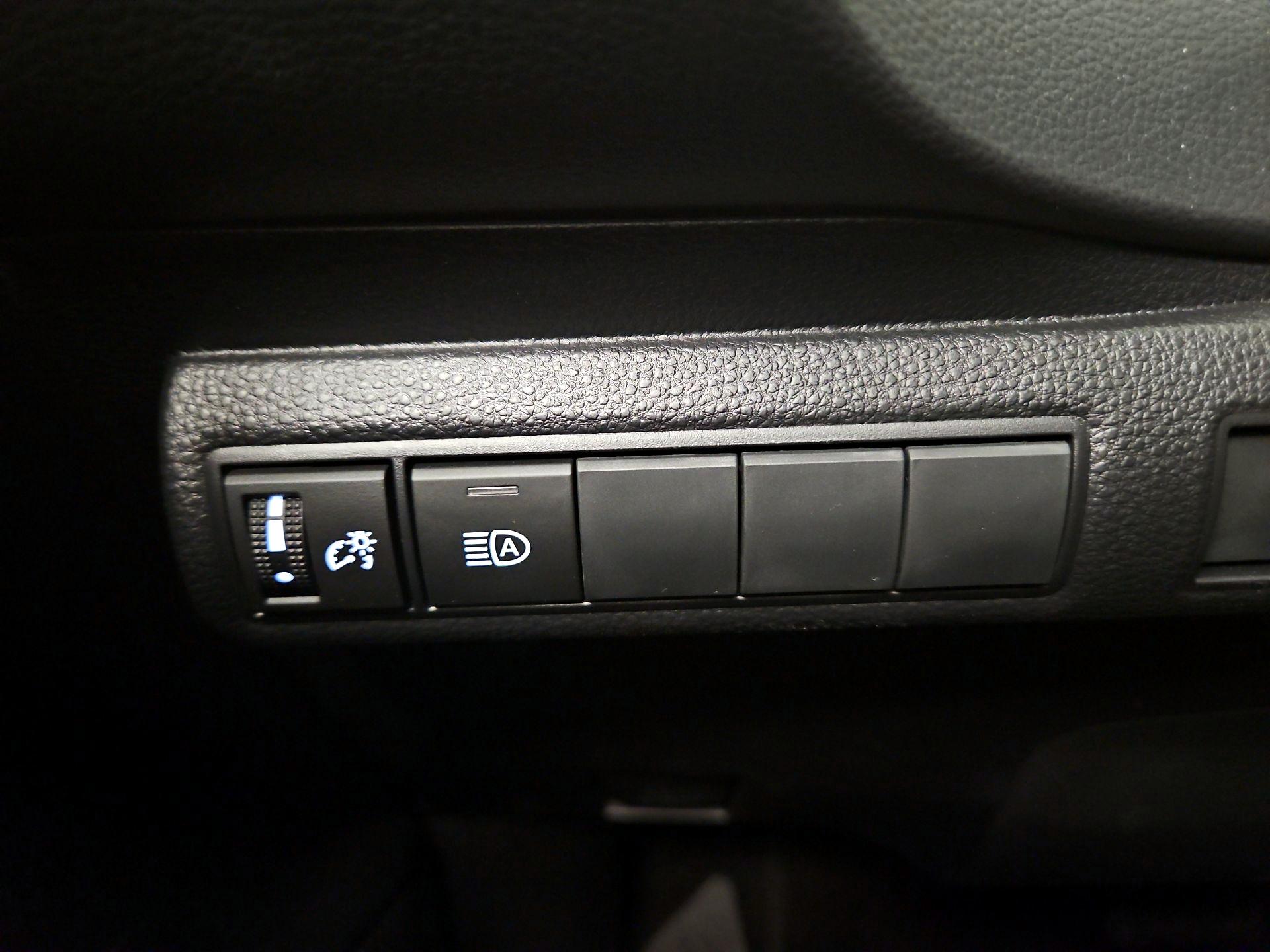 Thumbnail: 2023 Toyota Corolla - 13