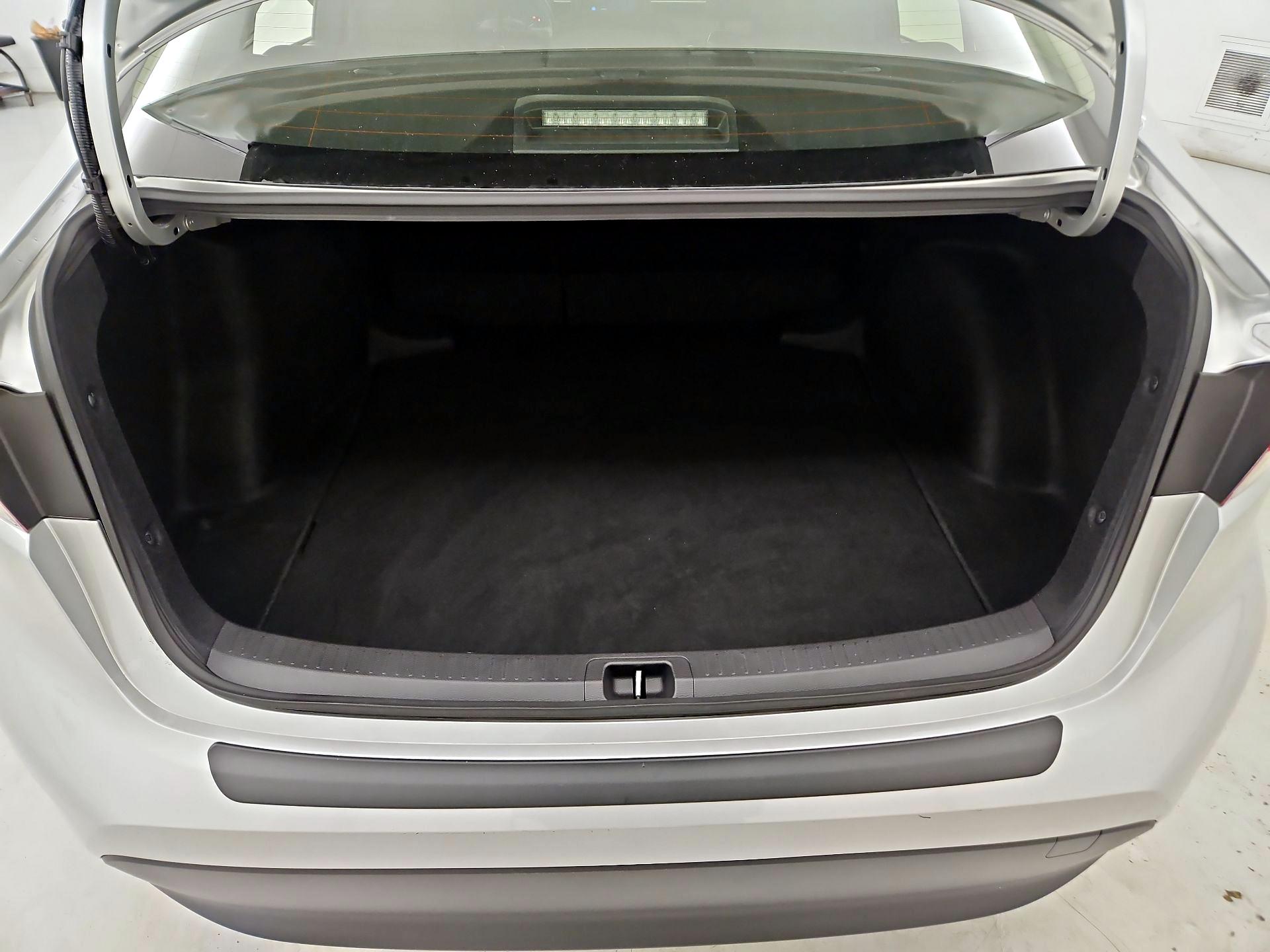 Thumbnail: 2023 Toyota Corolla - 20