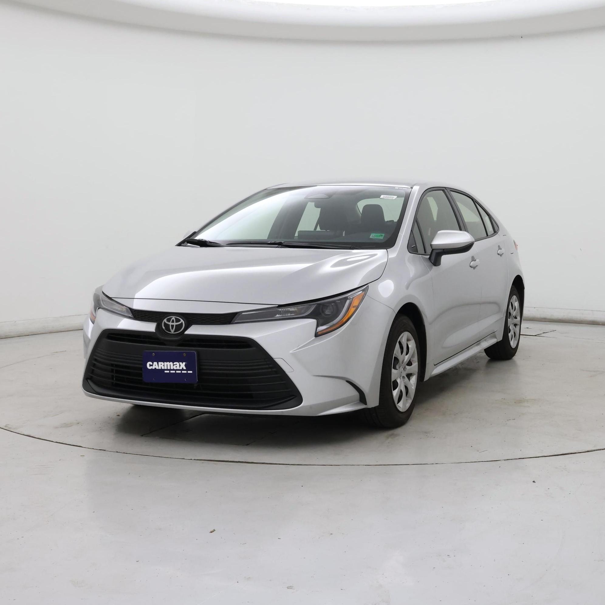 Thumbnail: 2023 Toyota Corolla - 4