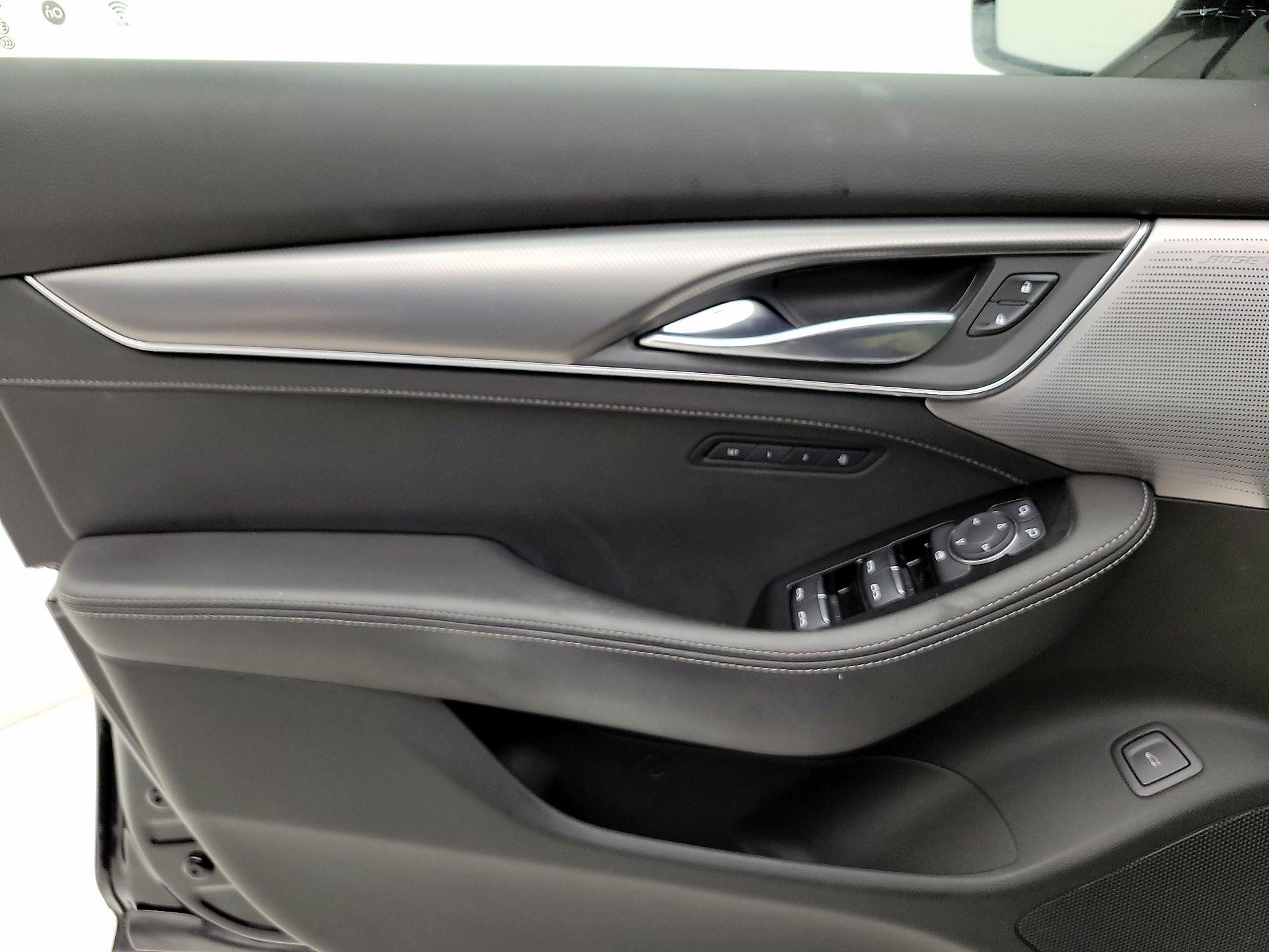 Thumbnail: 2022 Cadillac CT5 - 12