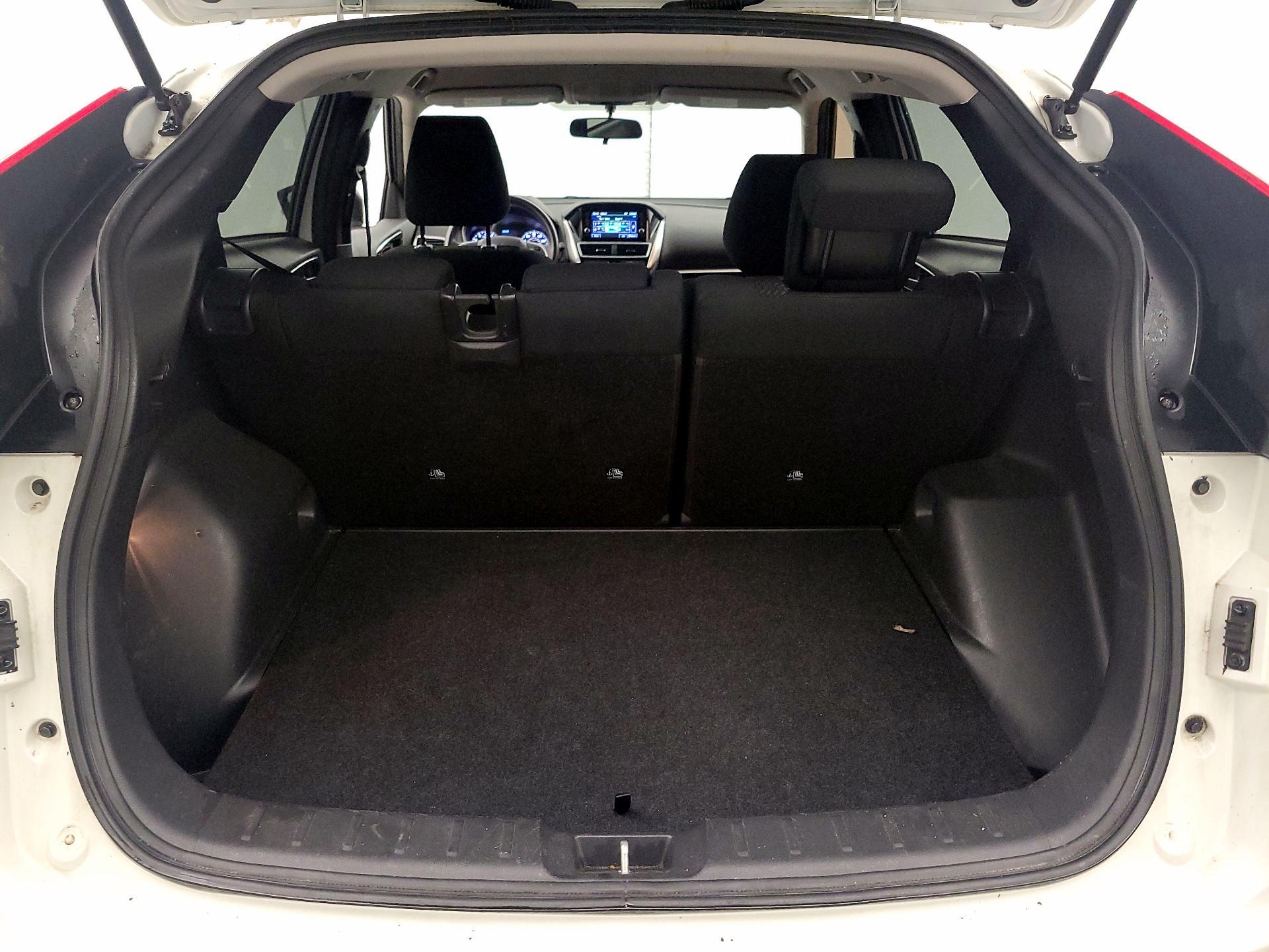 Thumbnail: 2020 Mitsubishi Eclipse Cross - 20