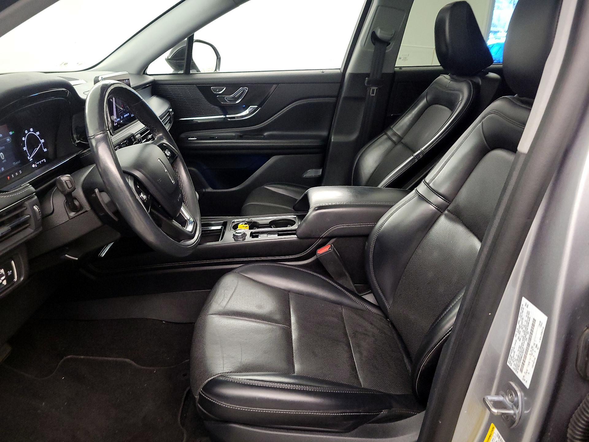 Thumbnail: 2021 Lincoln Corsair - 11