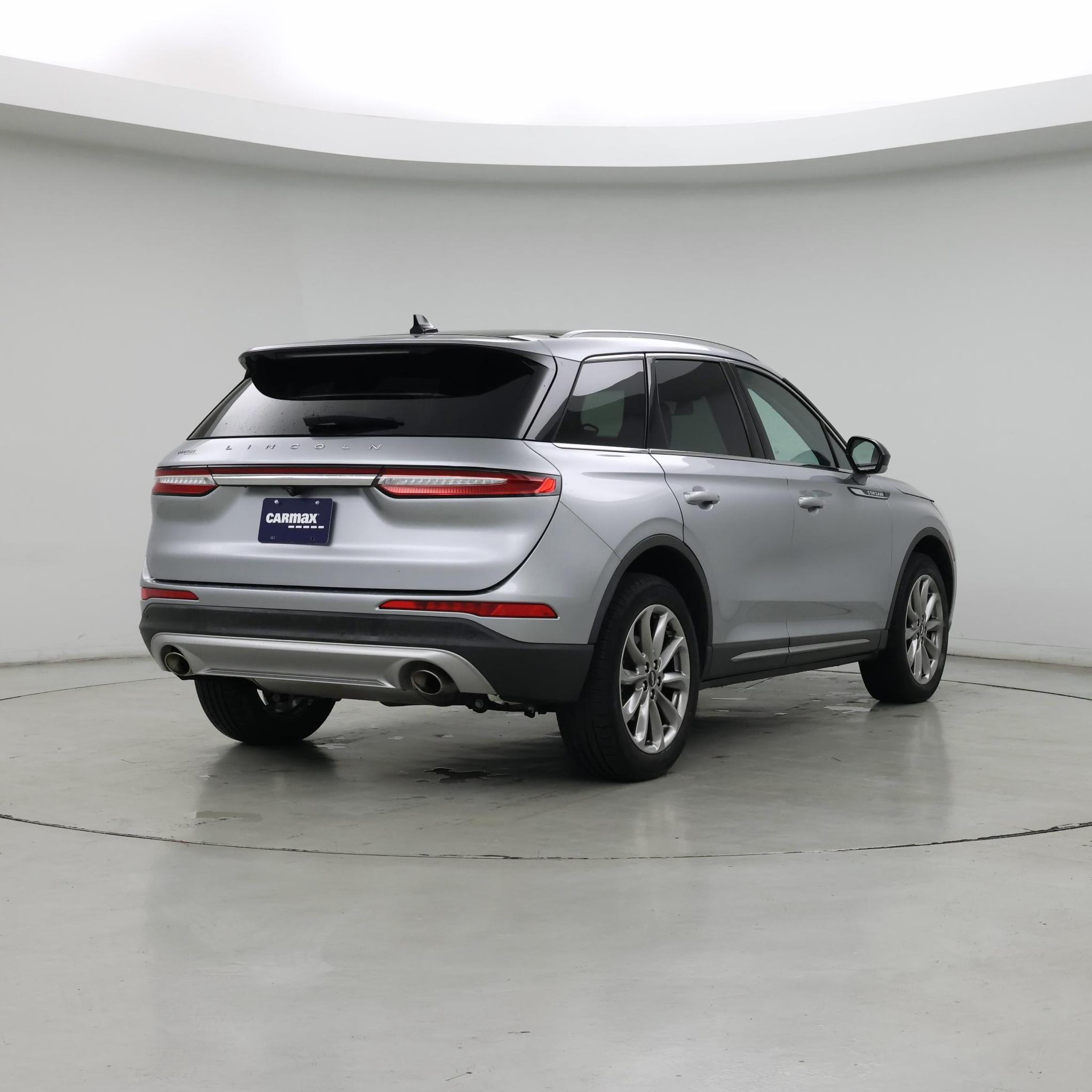 Thumbnail: 2021 Lincoln Corsair - 8