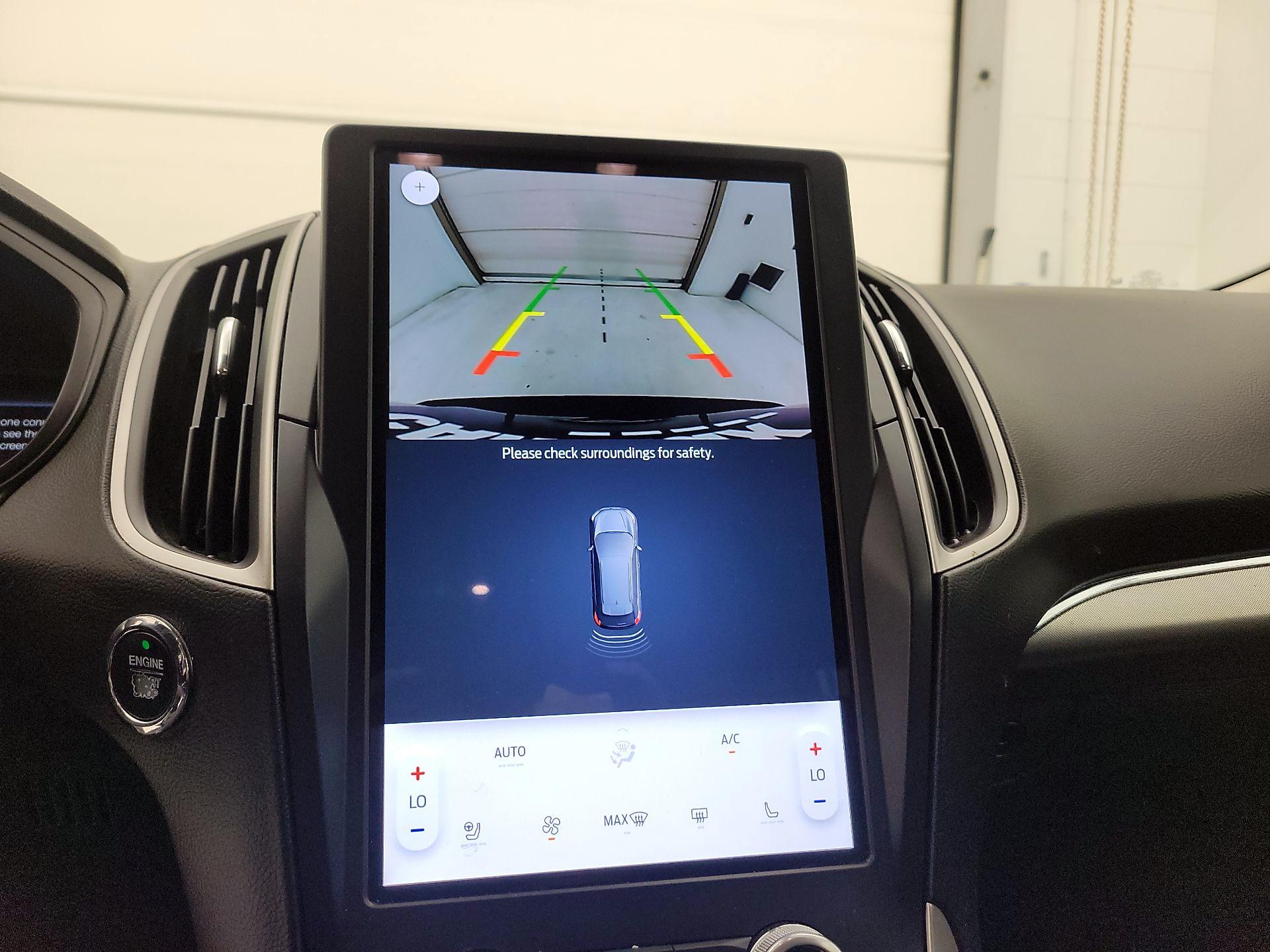 Thumbnail: 2022 Ford Edge - 14