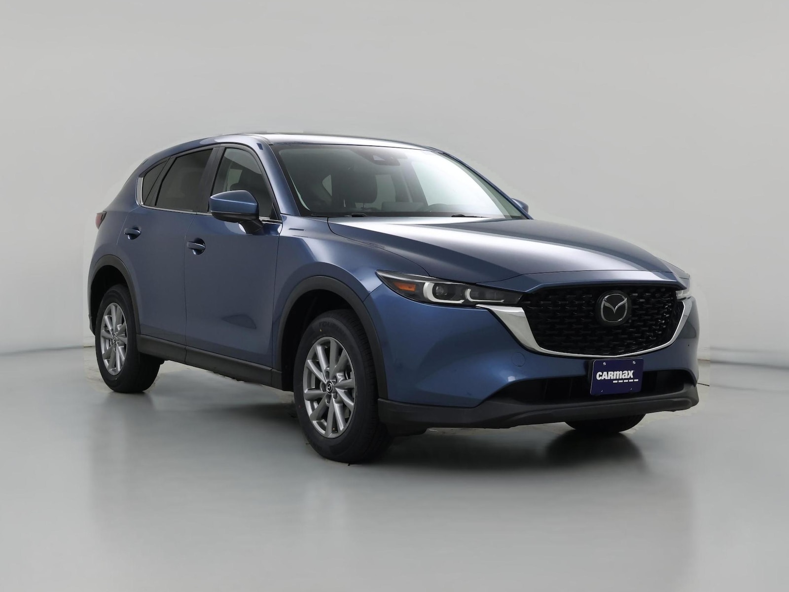 2022 Mazda CX-5 S Preferred package