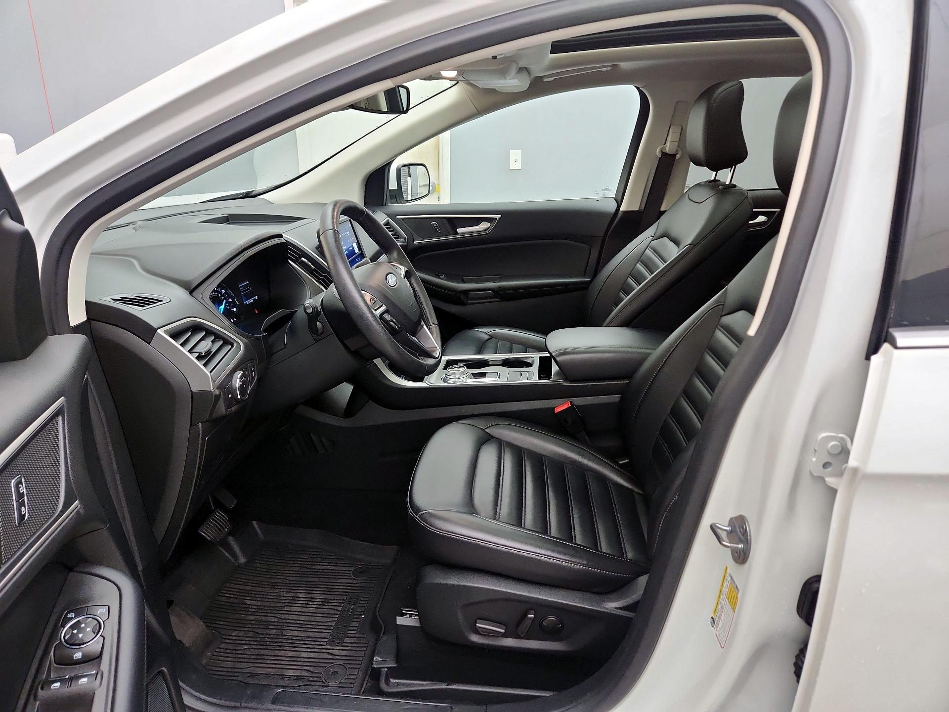 Thumbnail: 2022 Ford Edge - 11