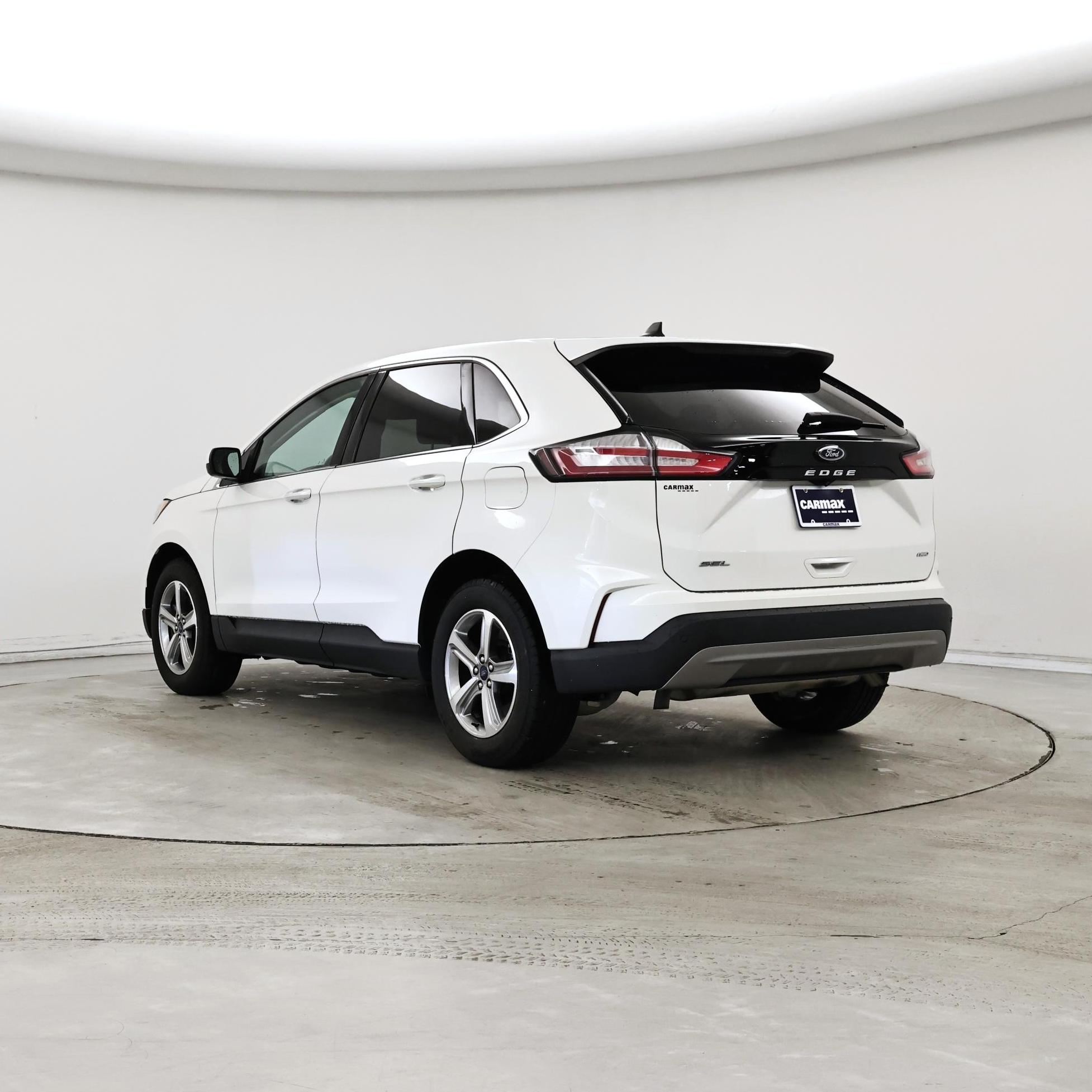 Thumbnail: 2022 Ford Edge - 2