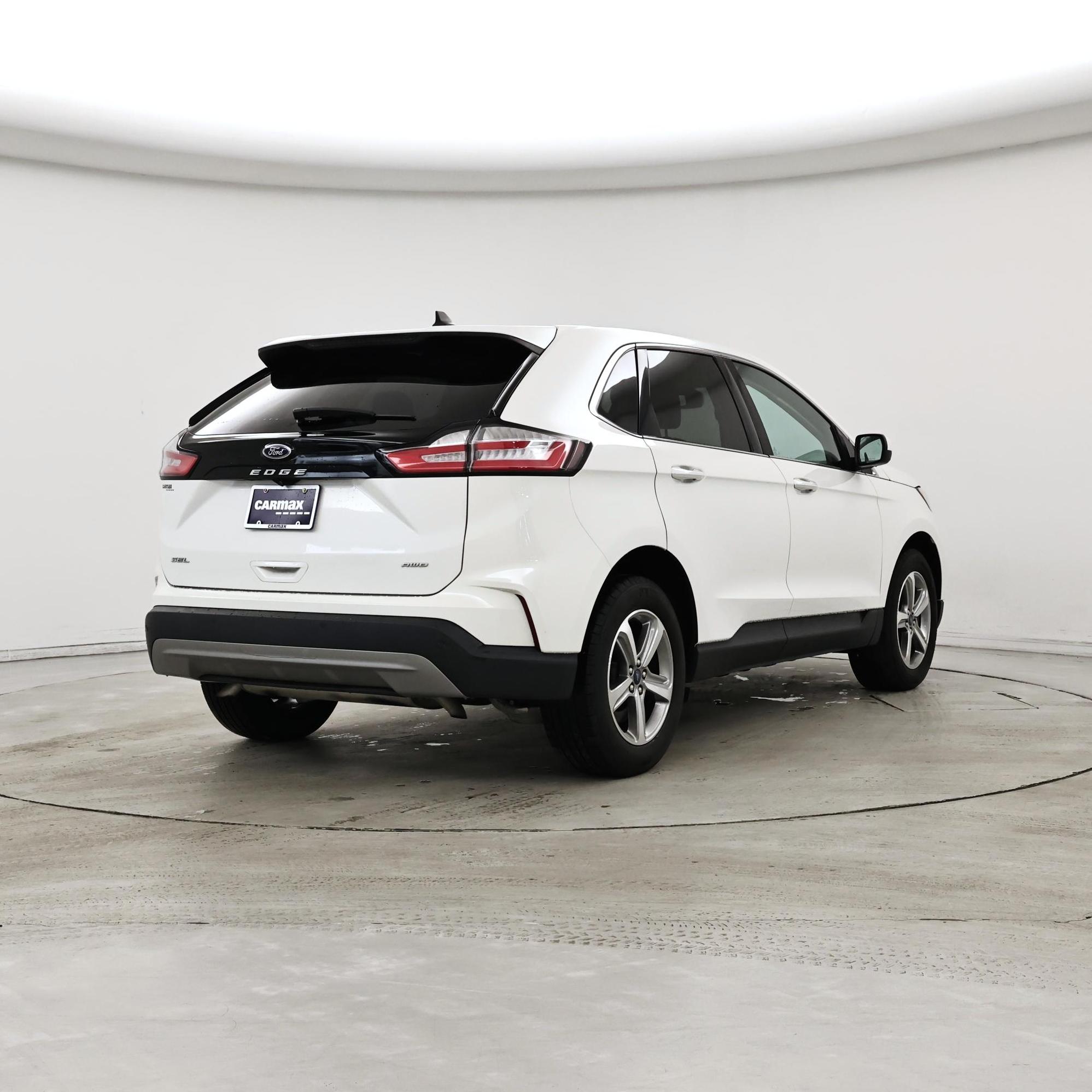 Thumbnail: 2022 Ford Edge - 8