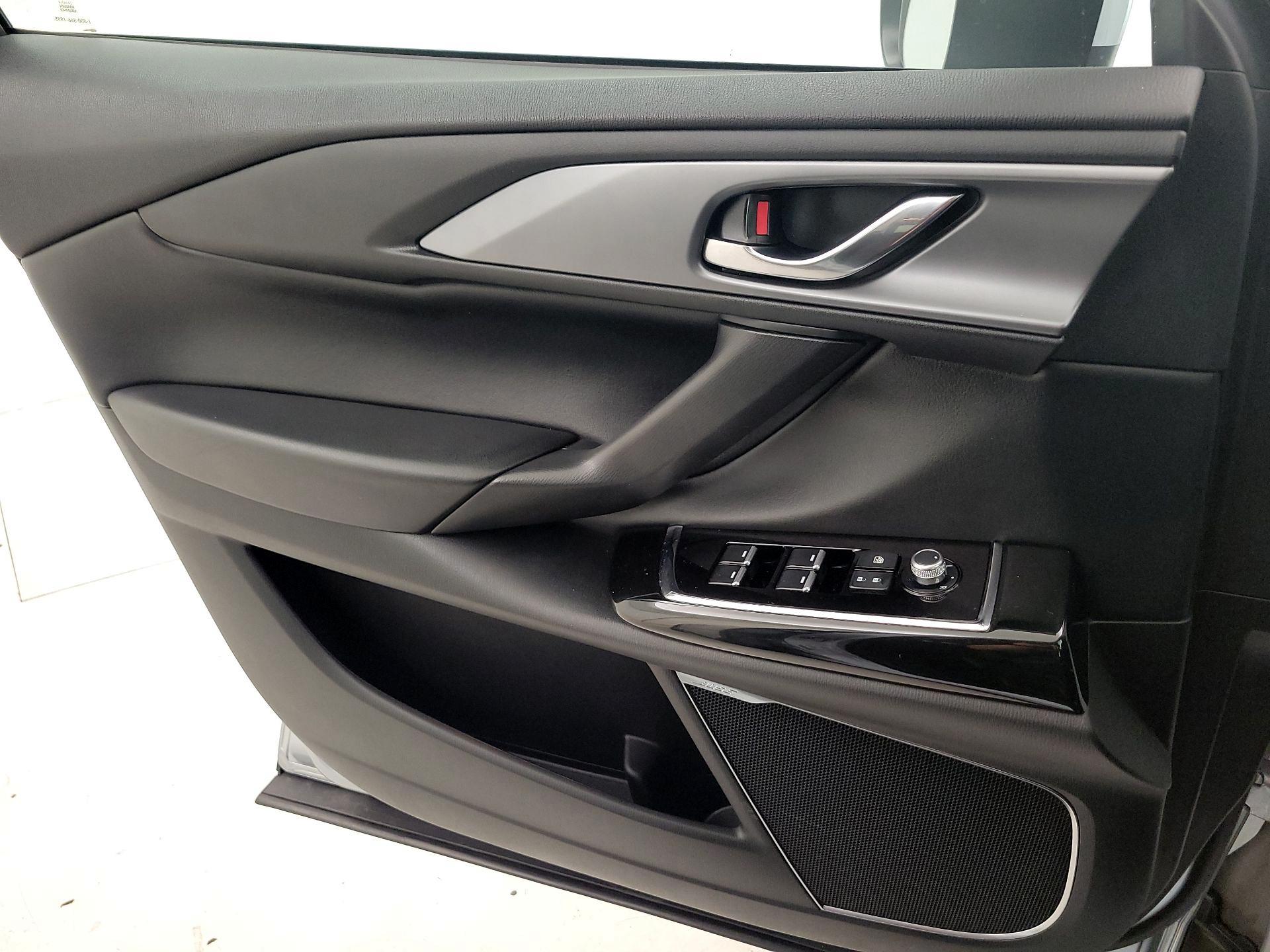 Thumbnail: 2022 Mazda CX-9 - 12