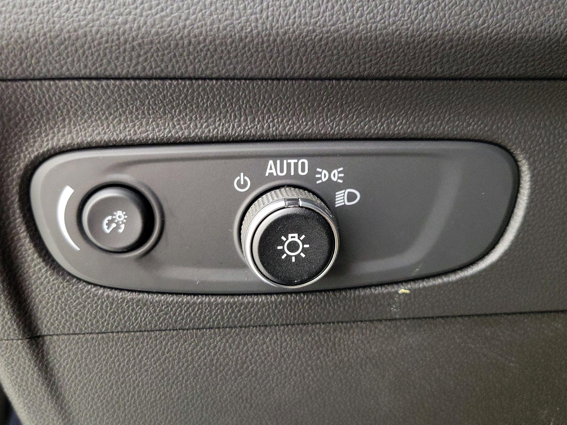 Thumbnail: 2022 Buick Envision - 13