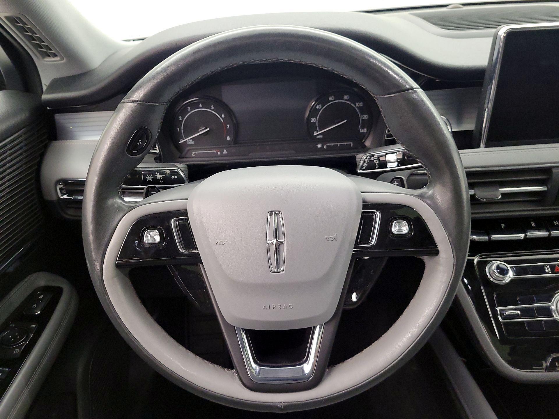 Thumbnail: 2021 Lincoln Corsair - 10