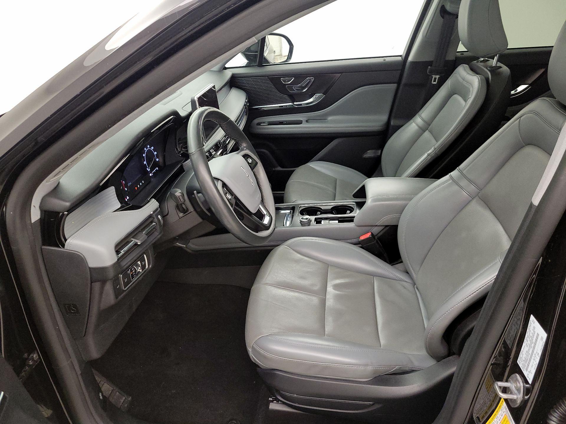 Thumbnail: 2021 Lincoln Corsair - 11