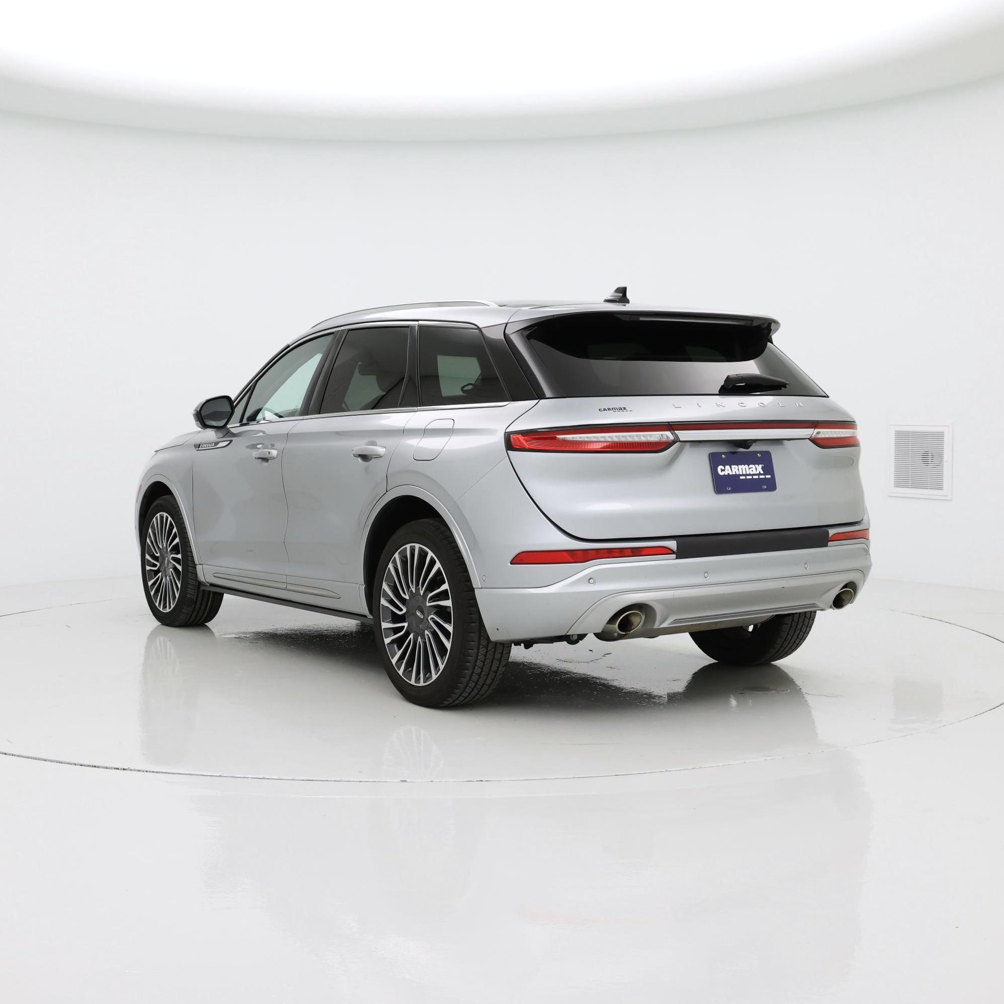 Thumbnail: 2021 Lincoln Corsair - 2