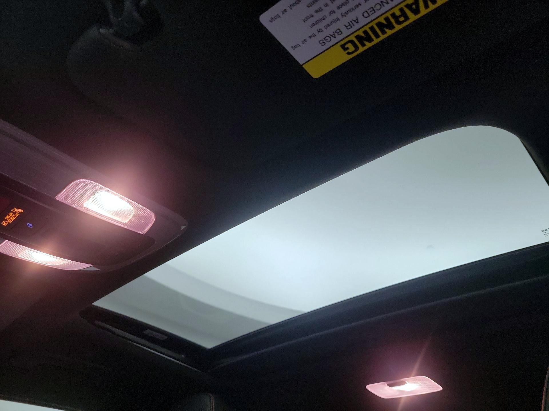 Thumbnail: 2023 Hyundai Elantra - 18