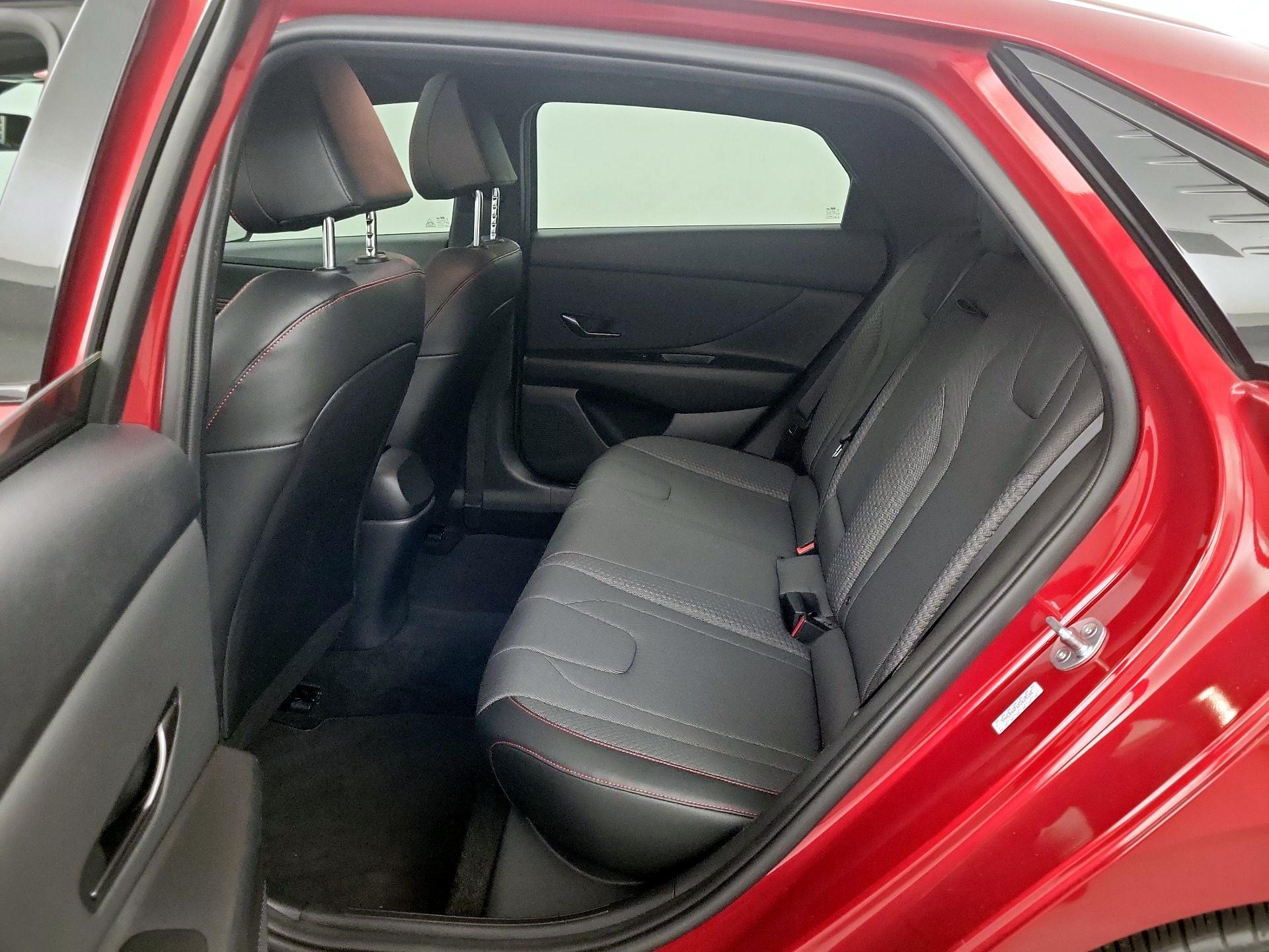 Thumbnail: 2023 Hyundai Elantra - 19