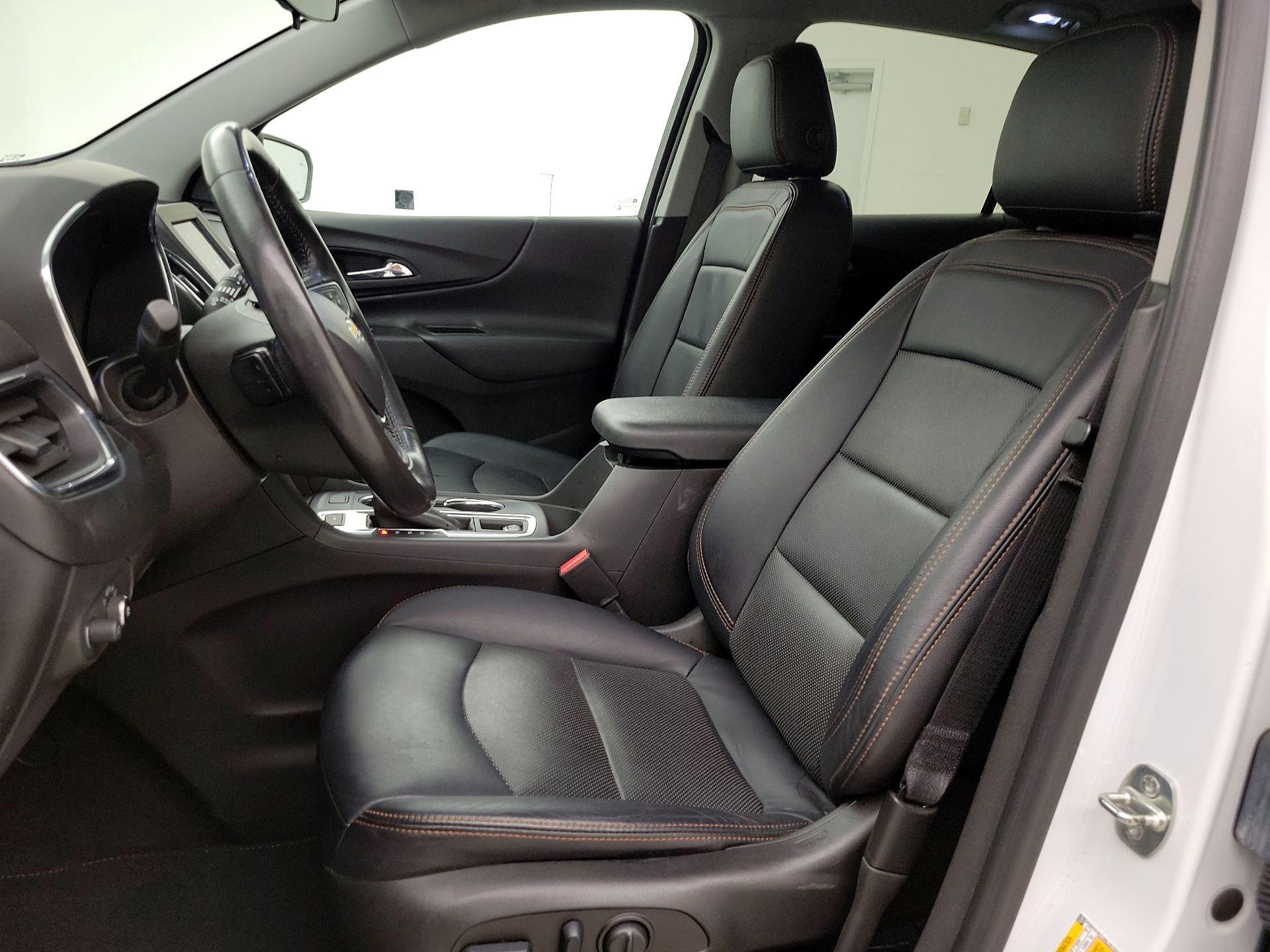 Thumbnail: 2022 Chevrolet Equinox - 11