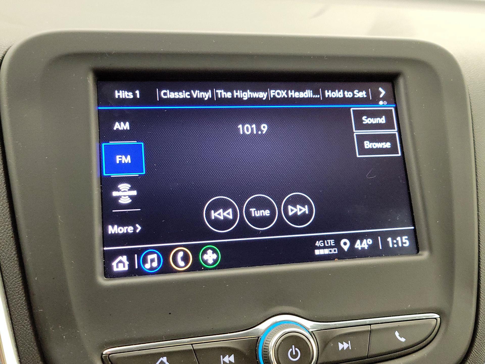 Thumbnail: 2022 Chevrolet Equinox - 15