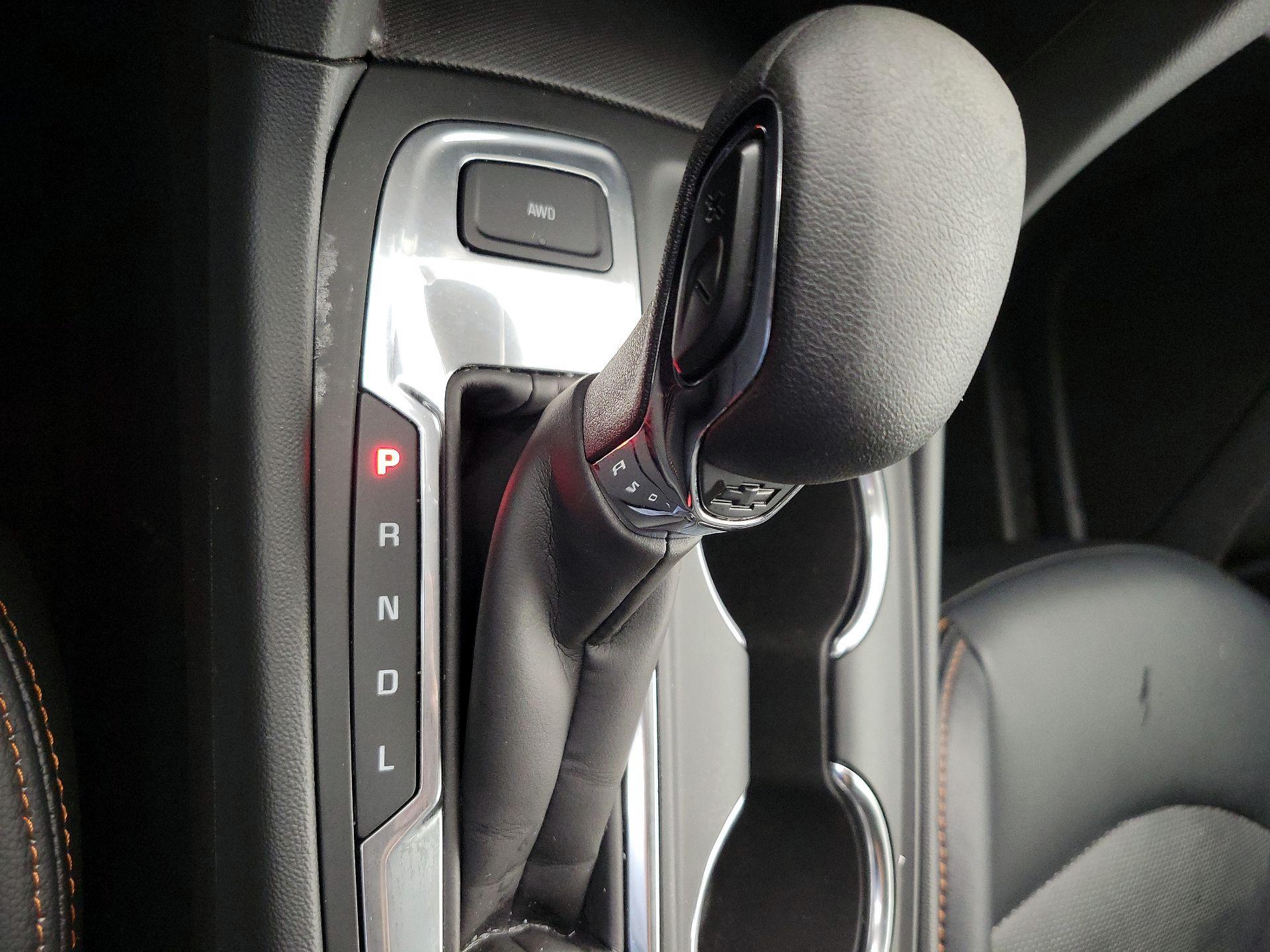 Thumbnail: 2022 Chevrolet Equinox - 17