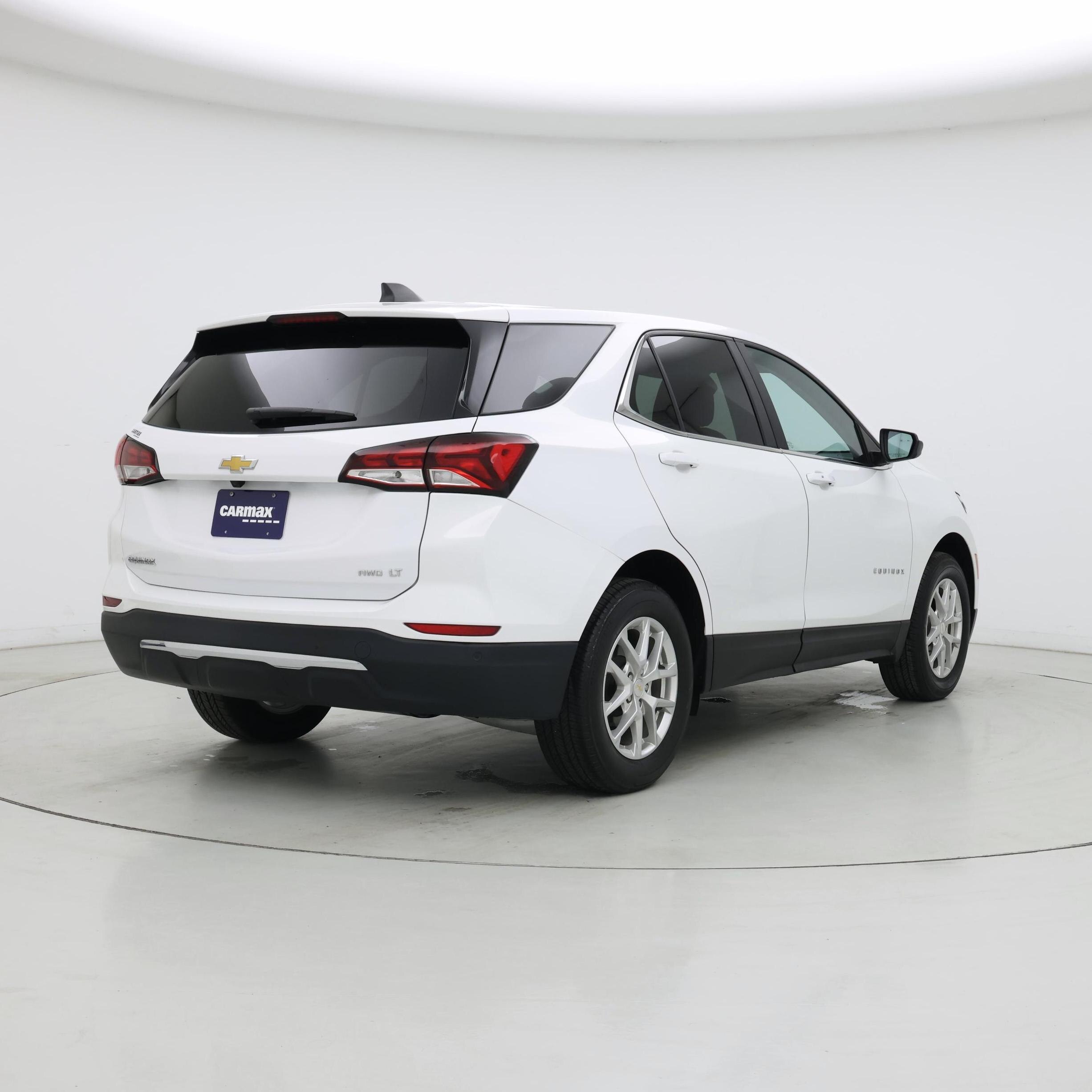 Thumbnail: 2022 Chevrolet Equinox - 8