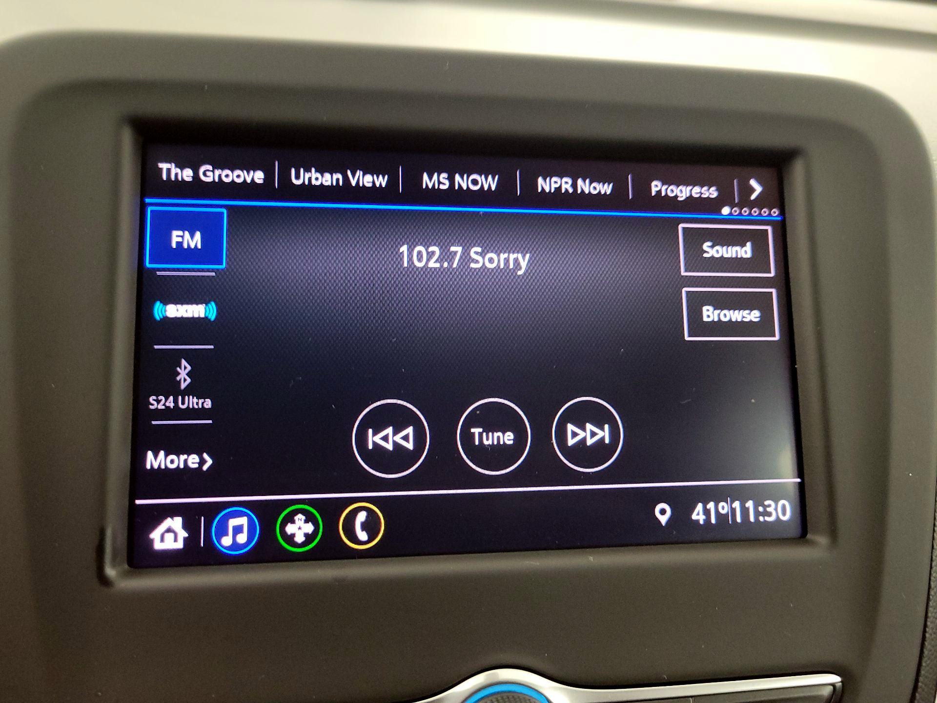 Thumbnail: 2020 Chevrolet Equinox - 15