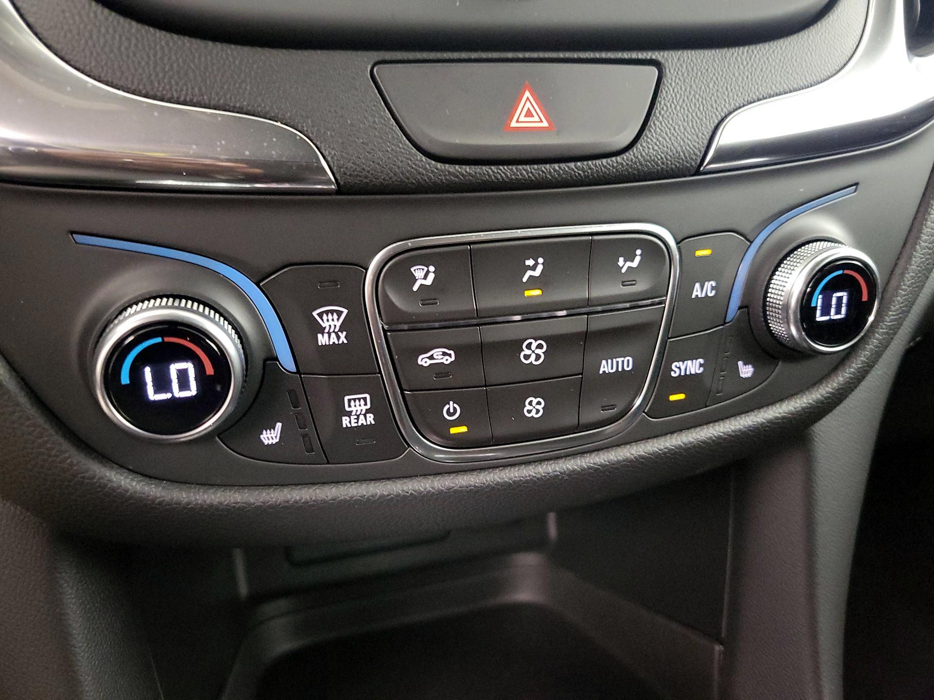 Thumbnail: 2020 Chevrolet Equinox - 16