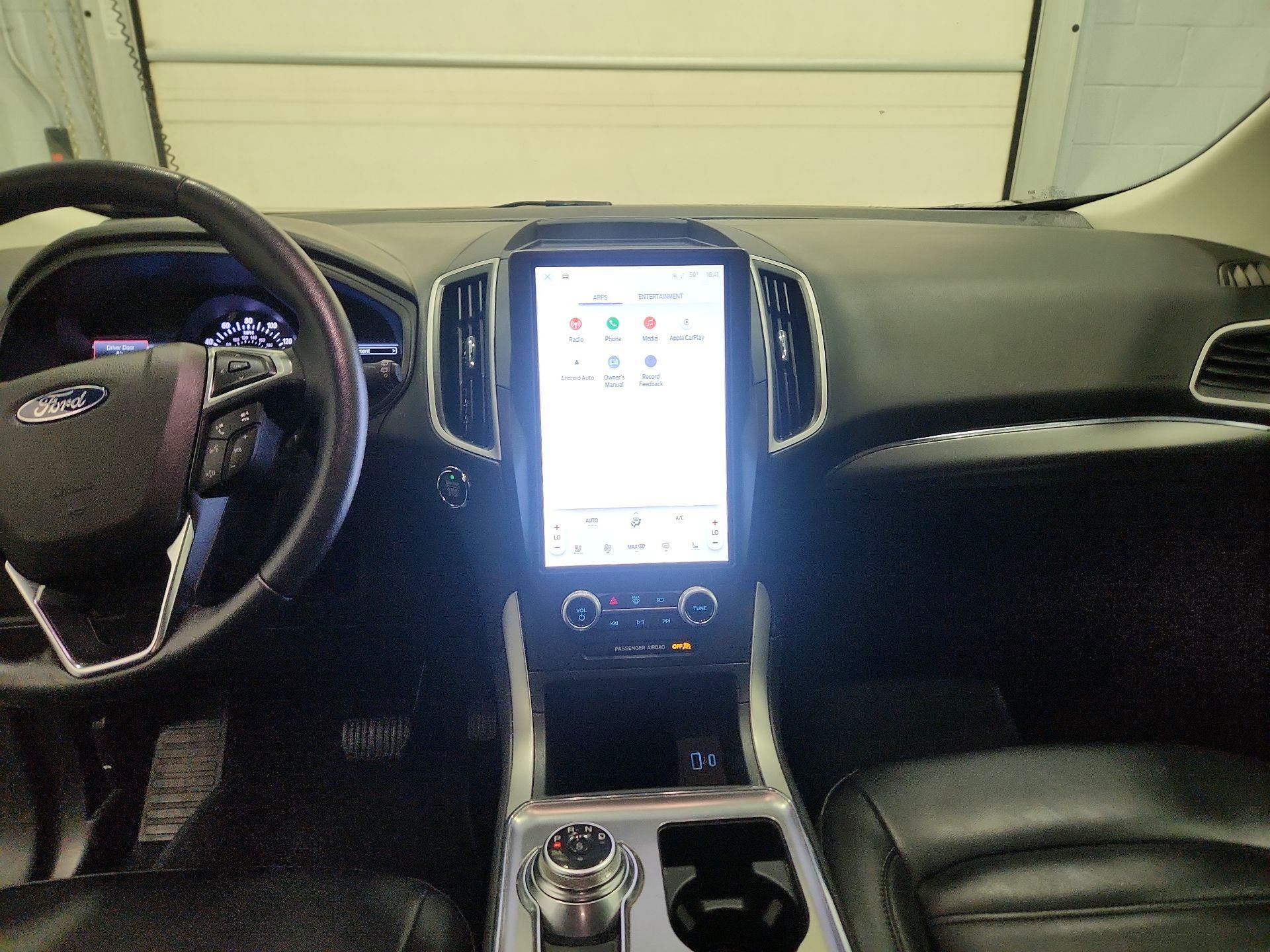 Thumbnail: 2022 Ford Edge - 9