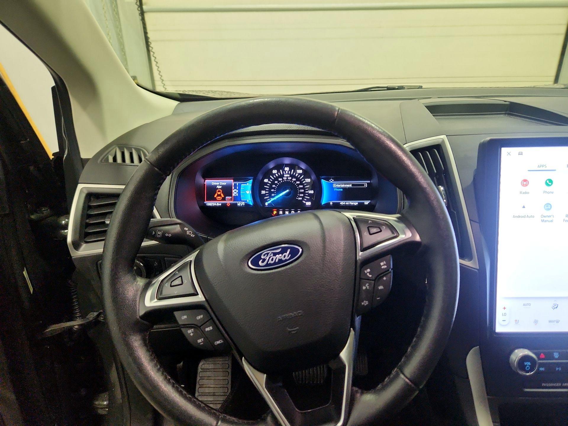 Thumbnail: 2022 Ford Edge - 10