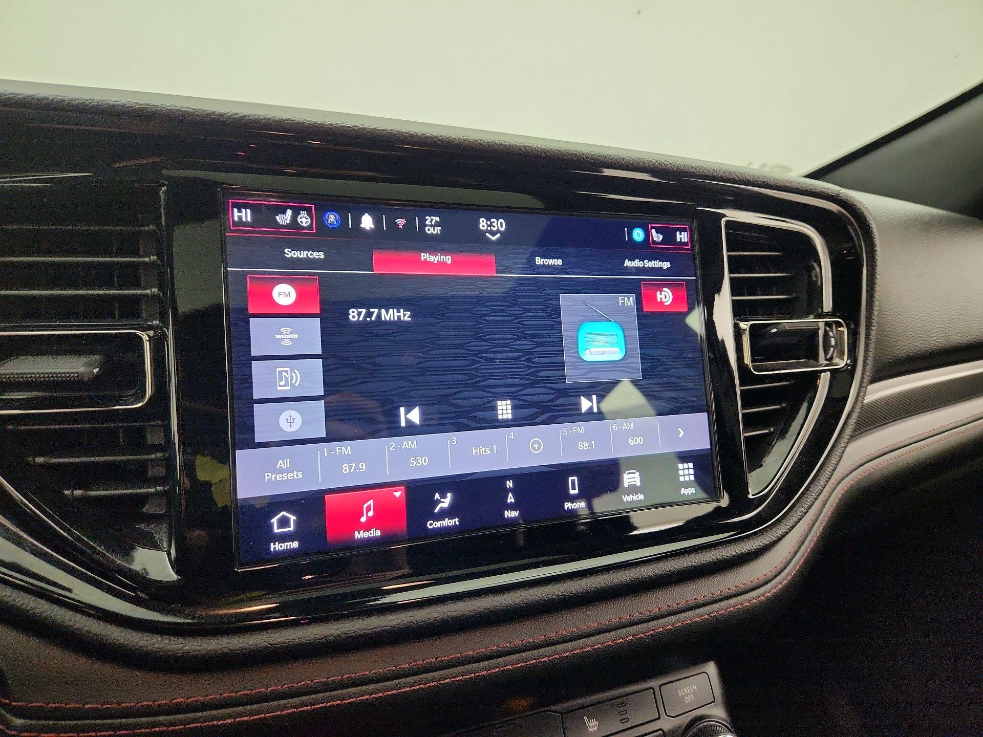 Thumbnail: 2022 Dodge Durango - 16